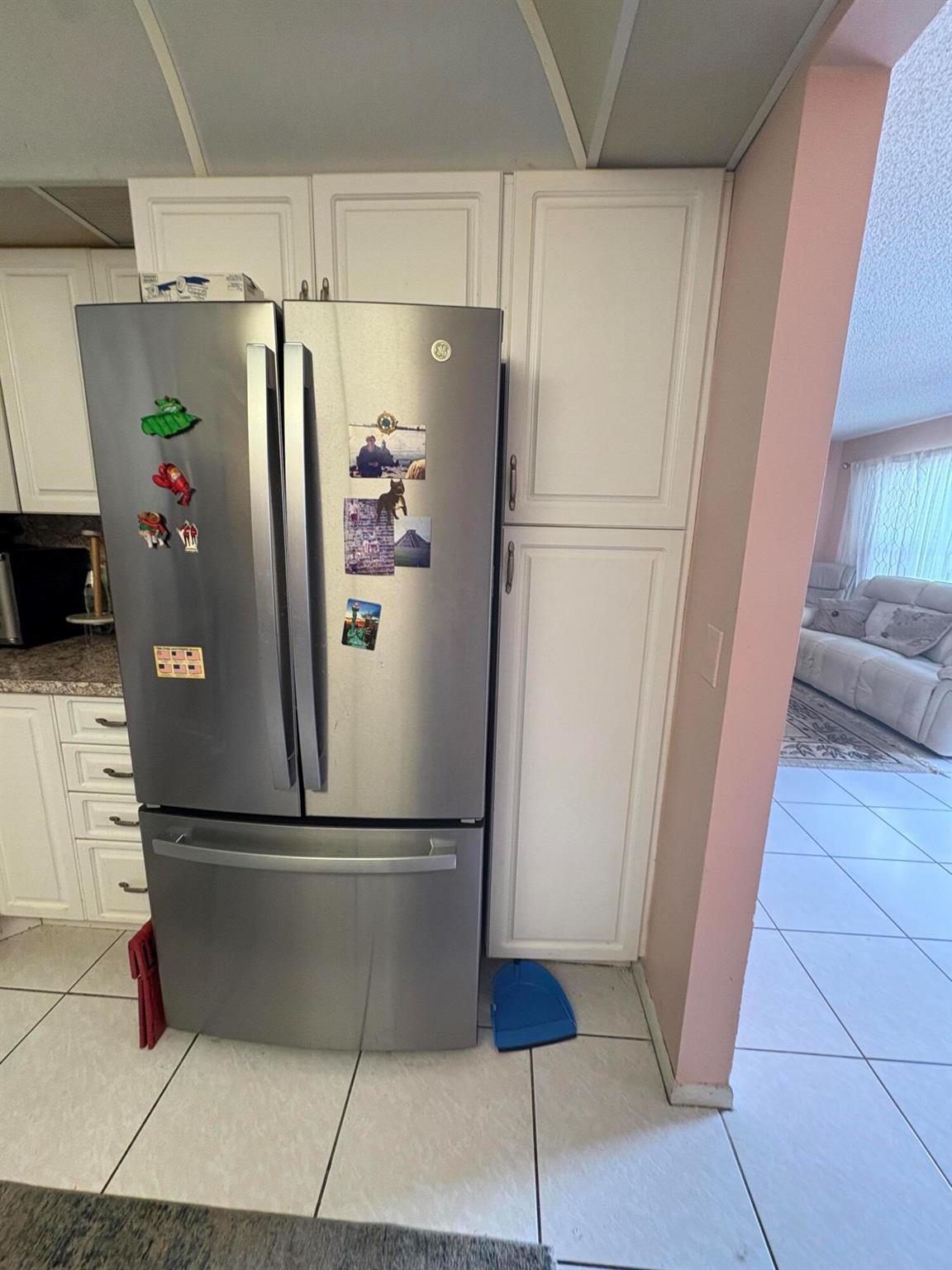 CENTURY VILLAGE / GREENBR - Residential Lease