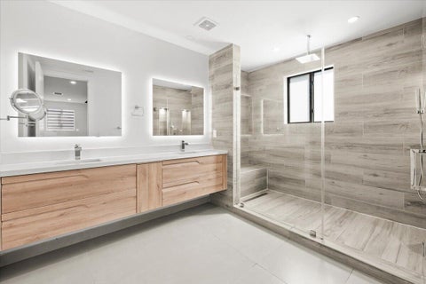 Tiny photo for 828 SW 30TH Street, Fort Lauderdale, FL 33315 (MLS # B26090396)