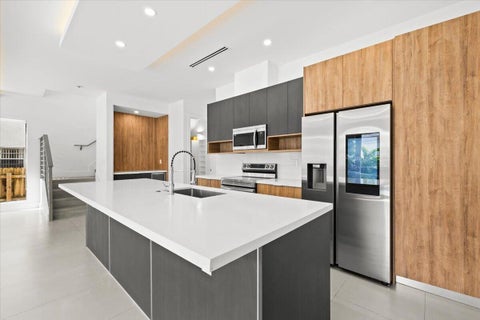 Tiny photo for 828 SW 30TH Street, Fort Lauderdale, FL 33315 (MLS # B26090396)