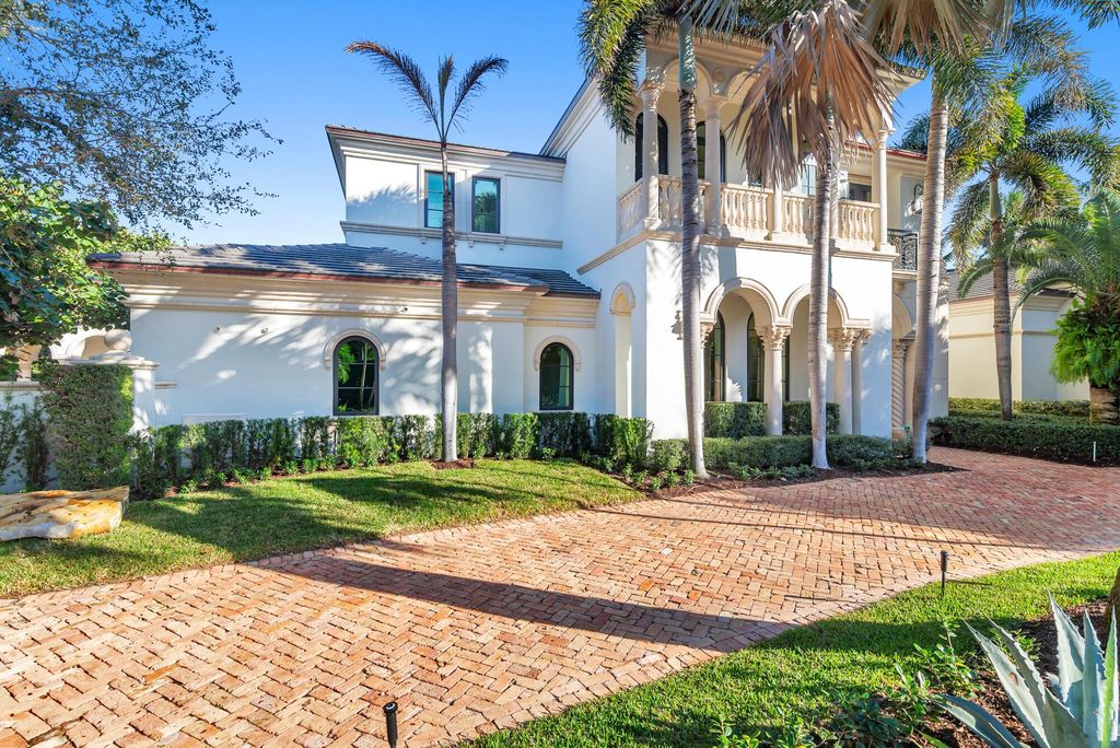 Photo of 1520 Paslay Place, Manalapan, FL 33462 (MLS # R11148369)