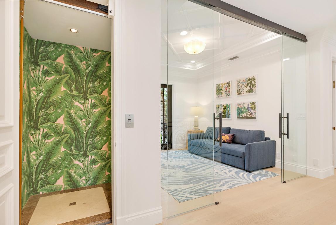 POINT MANALAPAN 11 - Residential