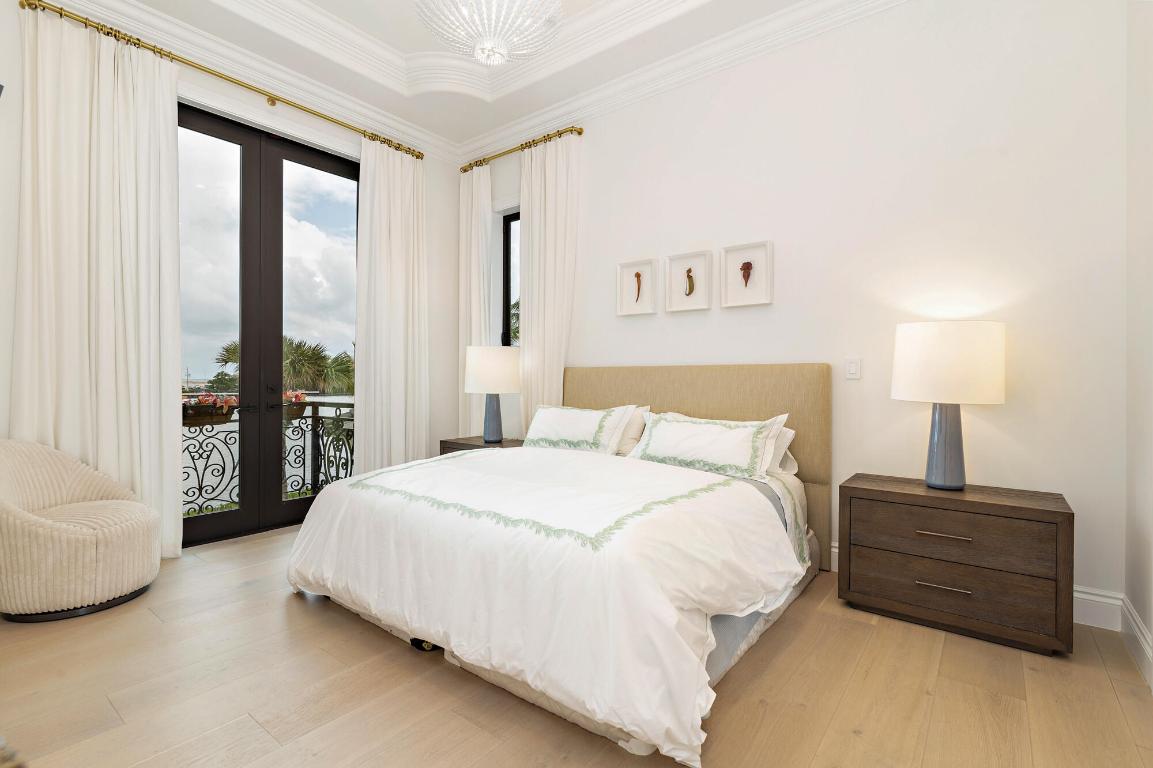 POINT MANALAPAN 11 - Residential