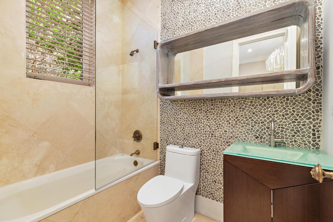 POINT MANALAPAN 11 - Residential