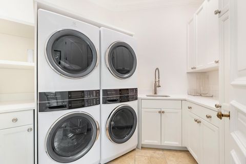 Tiny photo for 1520 Paslay Place, Manalapan, FL 33462 (MLS # R11148369)