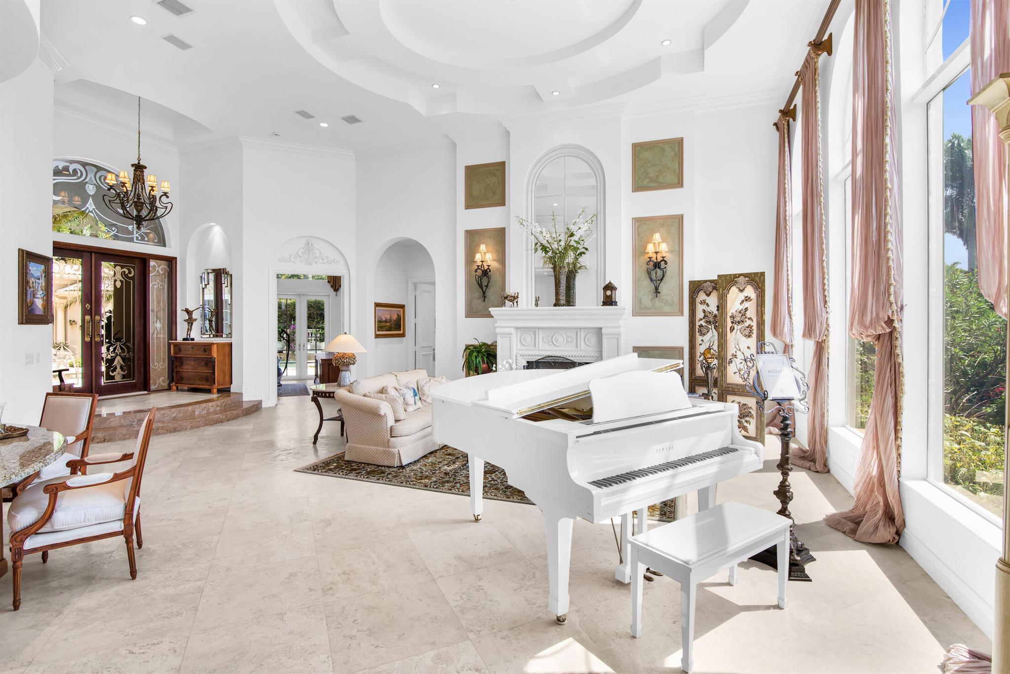 VINTAGE OAKS / POLO CLUB - Residential