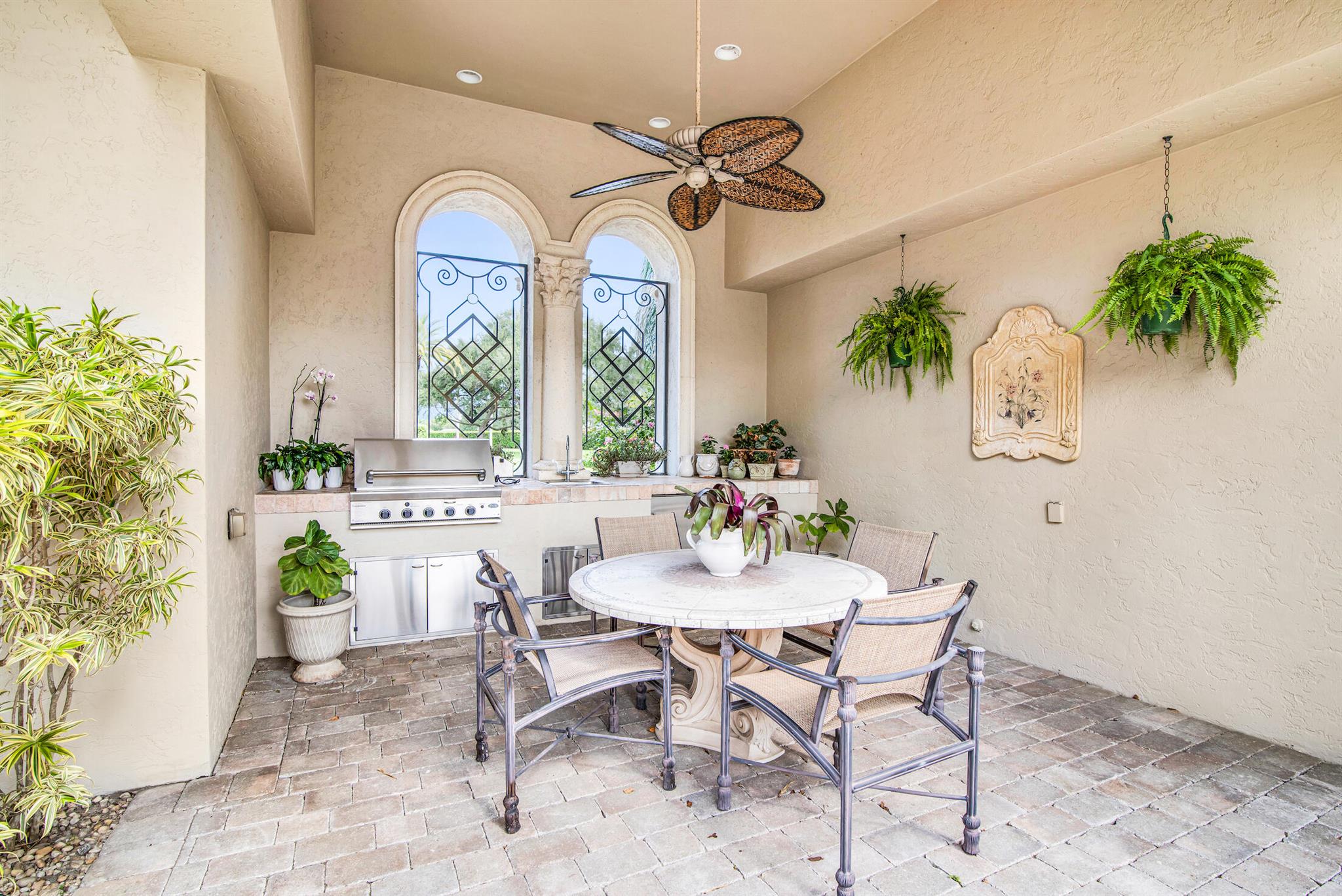 VINTAGE OAKS / POLO CLUB - Residential