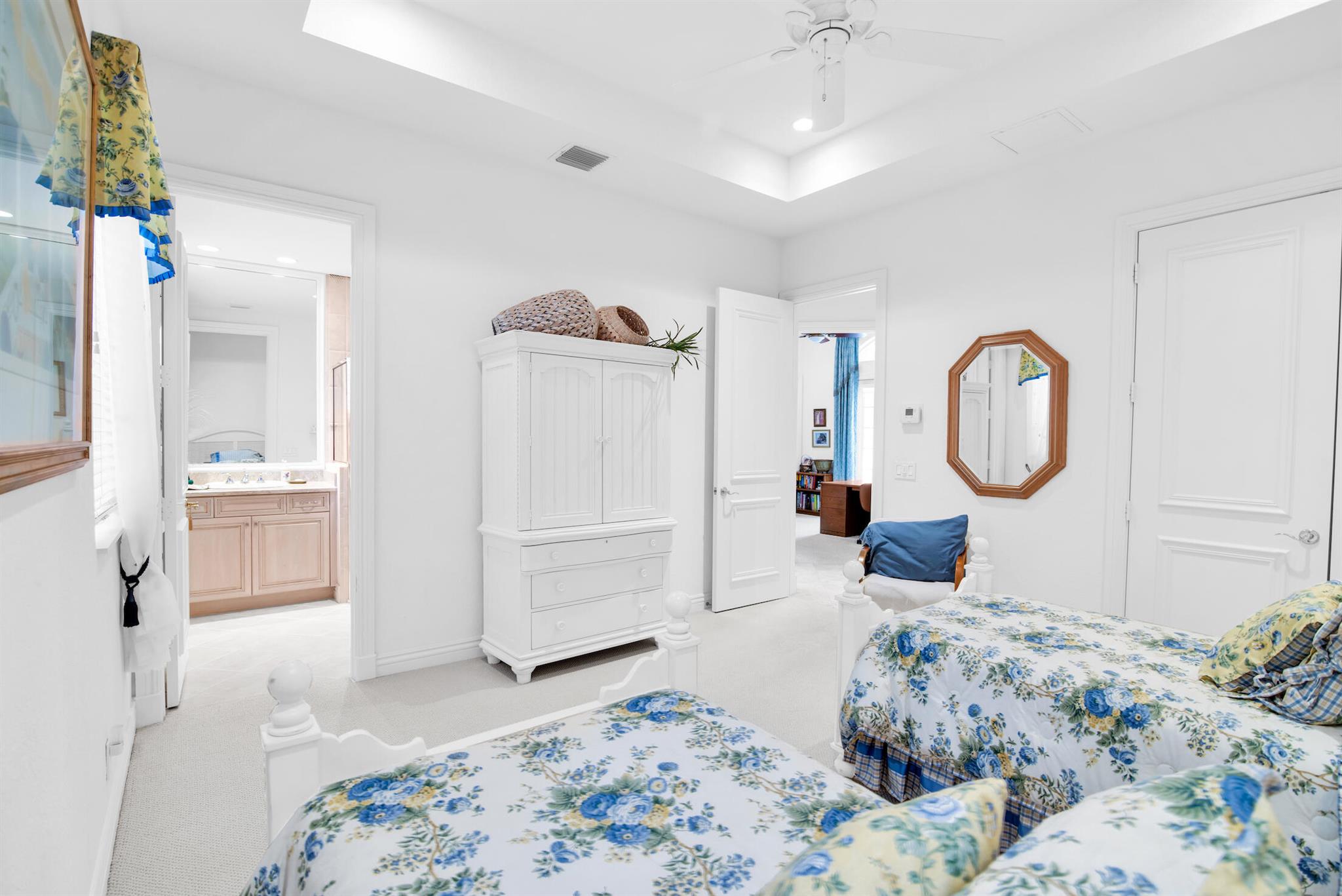 VINTAGE OAKS / POLO CLUB - Residential