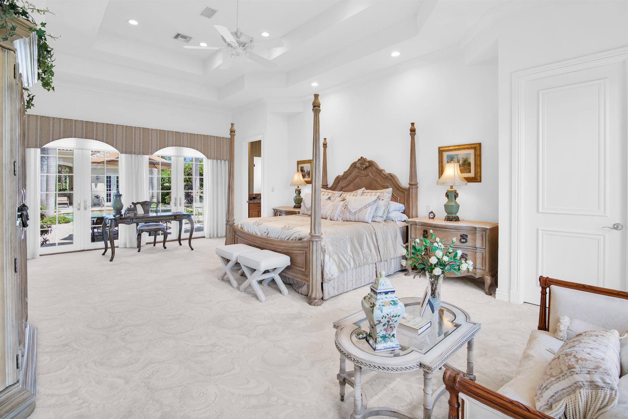 VINTAGE OAKS / POLO CLUB - Residential