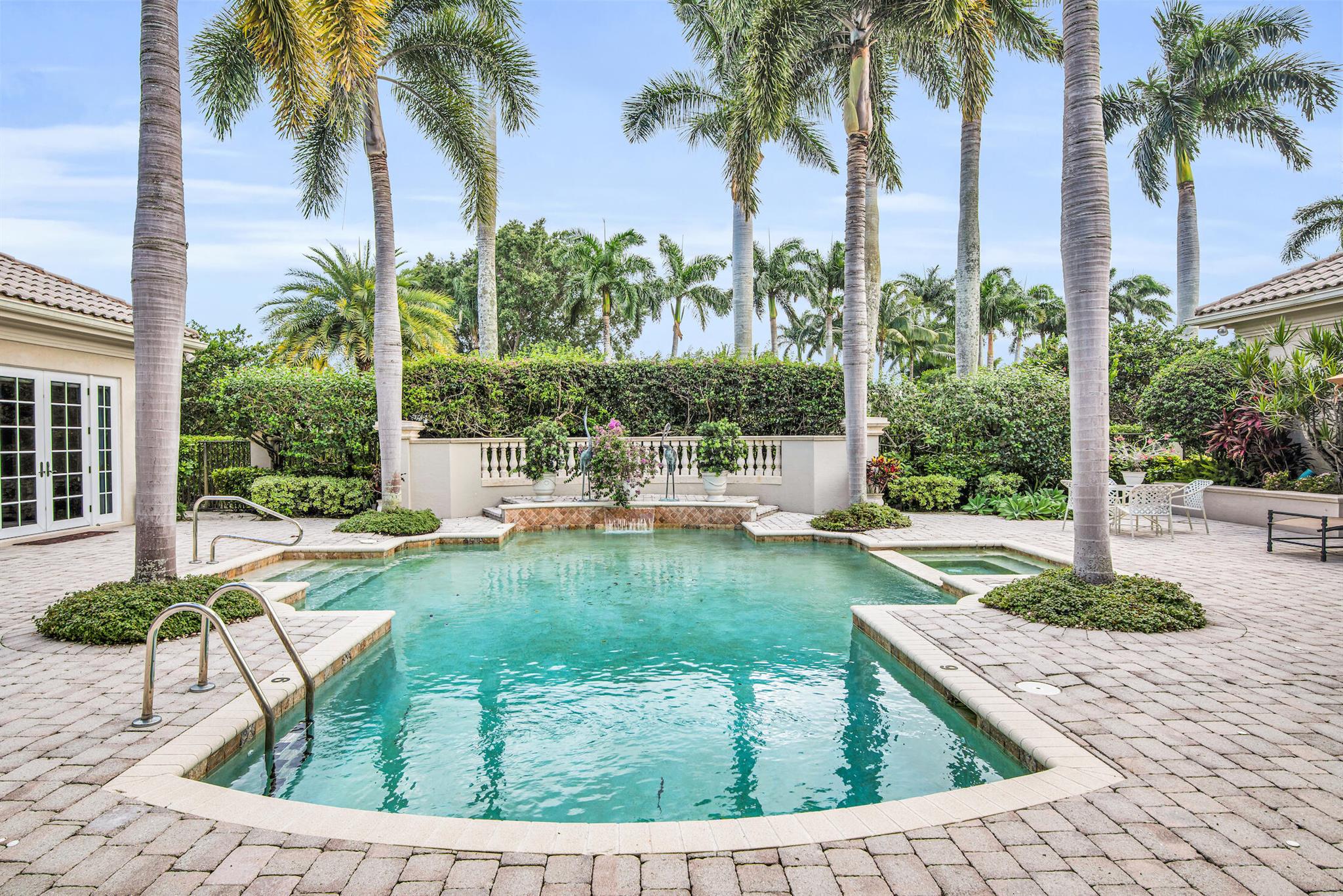 VINTAGE OAKS / POLO CLUB - Residential