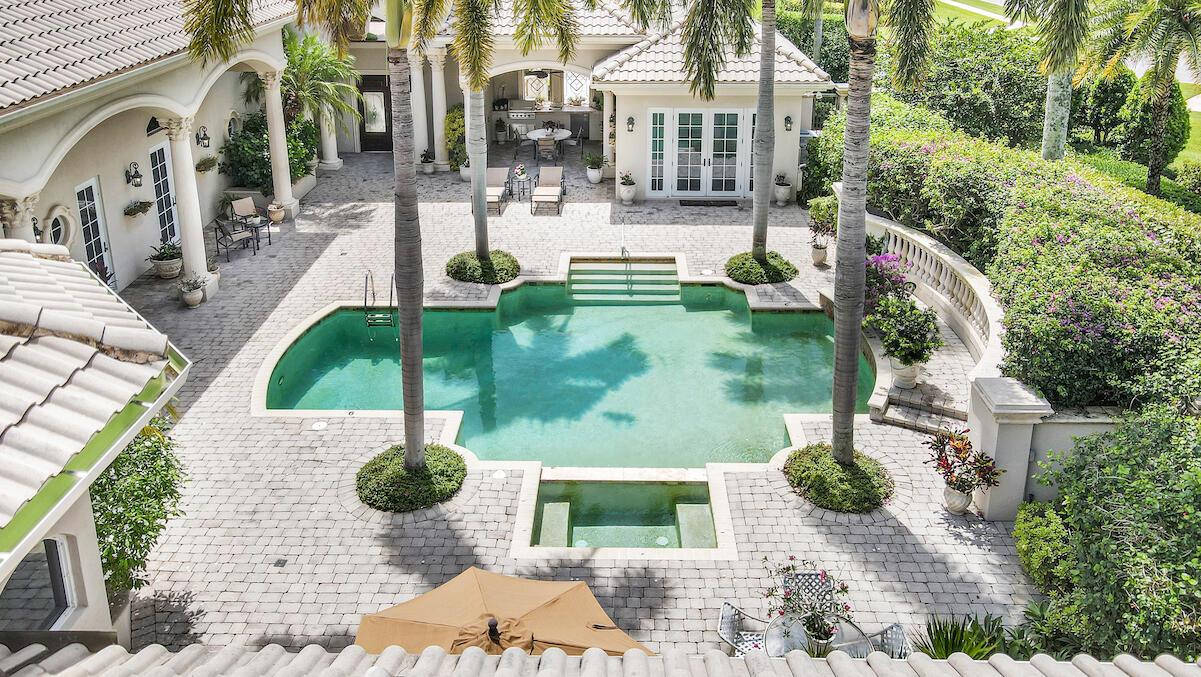 VINTAGE OAKS / POLO CLUB - Residential