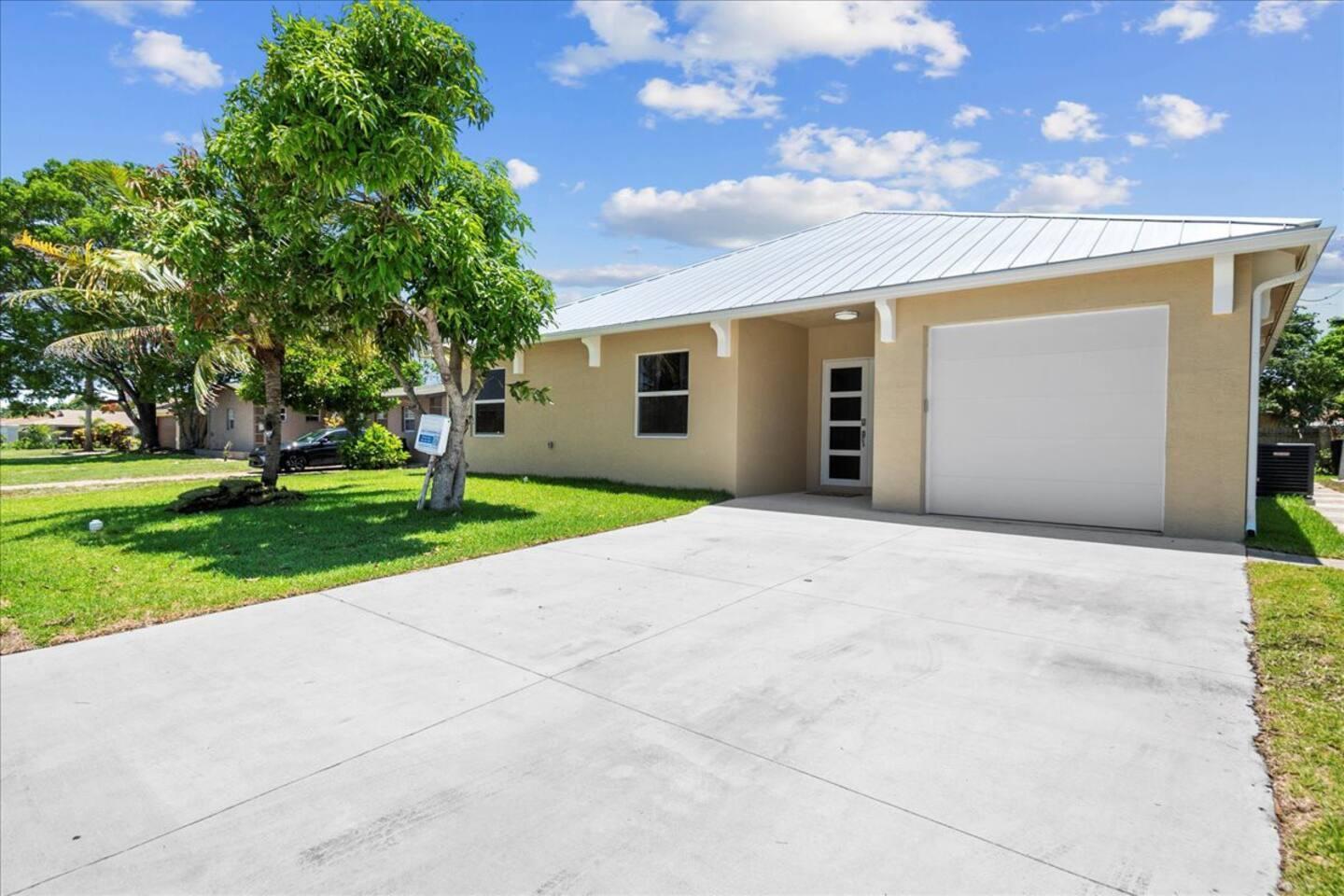 KELSEY CITY - Residential Lease