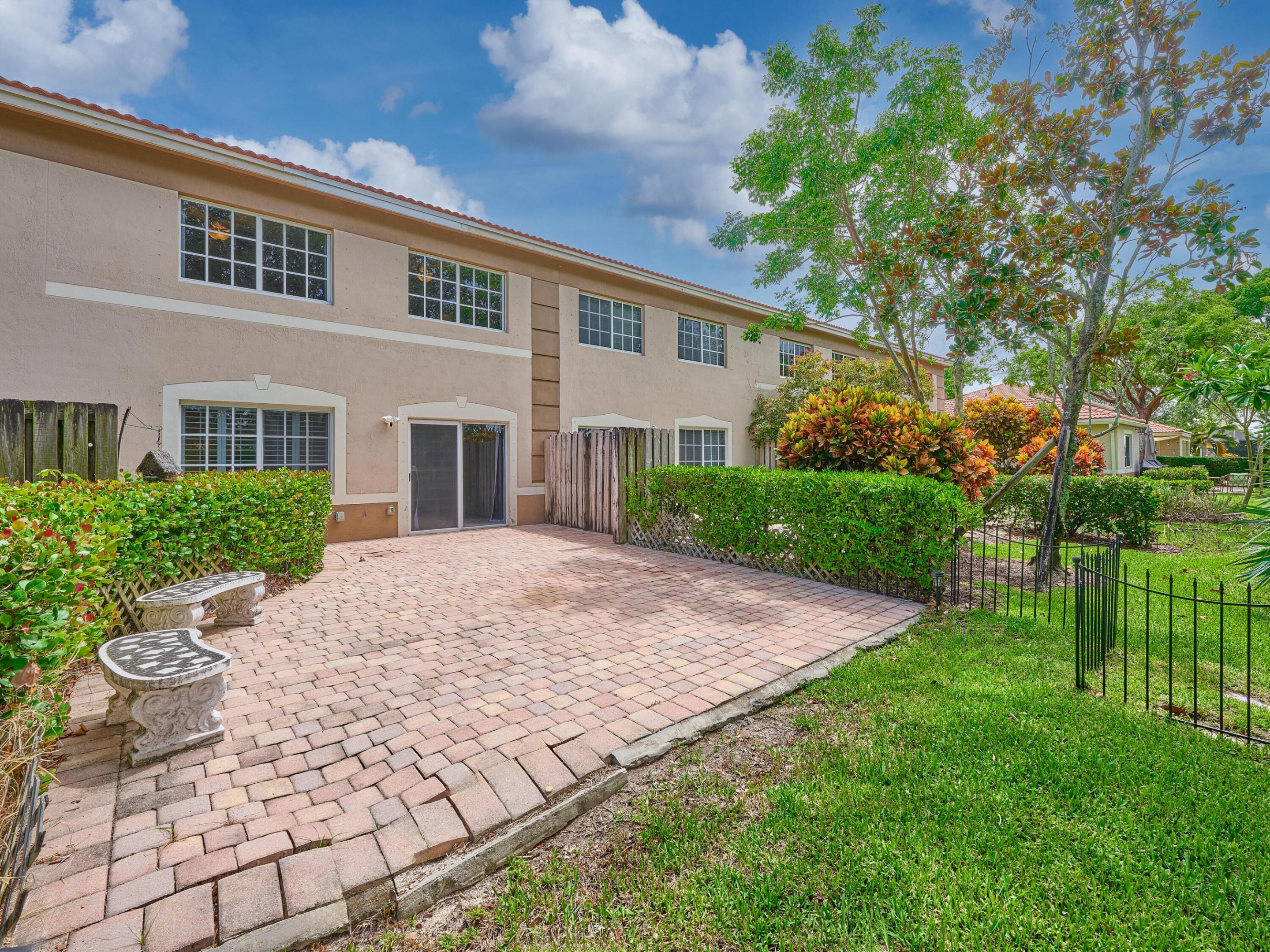 GREEN CAY VILLAGE - Residential Lease