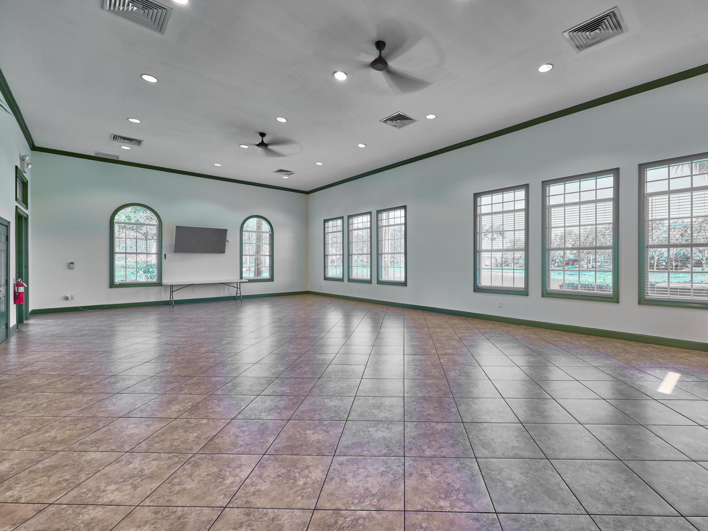 GREEN CAY VILLAGE - Residential Lease