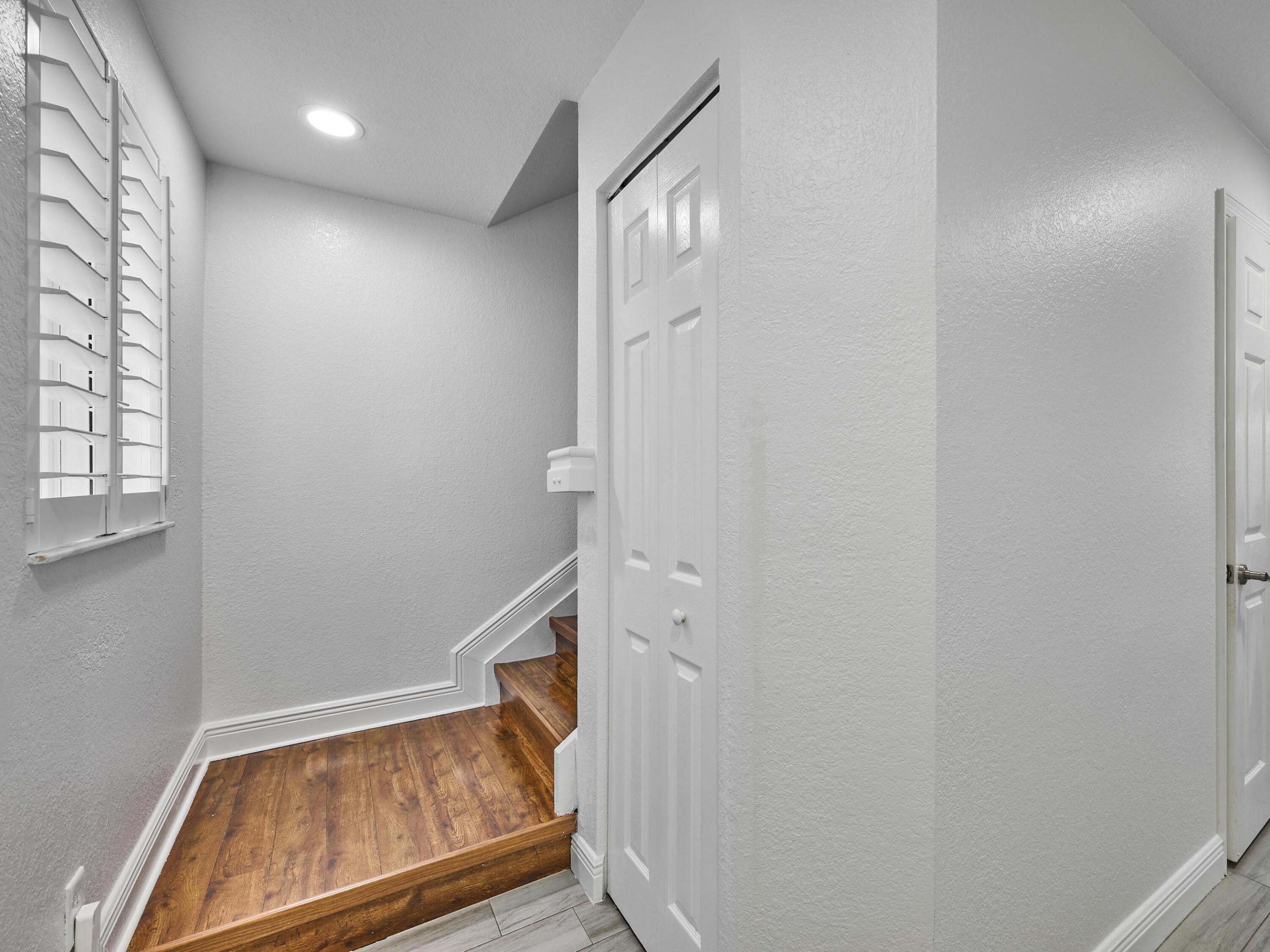 GREEN CAY VILLAGE - Residential Lease