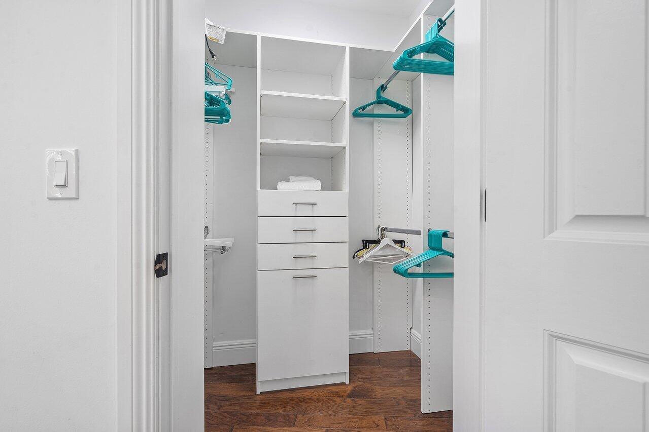 COASTAL SHORES WEST - Residential Lease