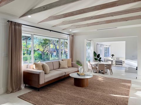 2330 Lake Avenue West Palm Beach FL 33401