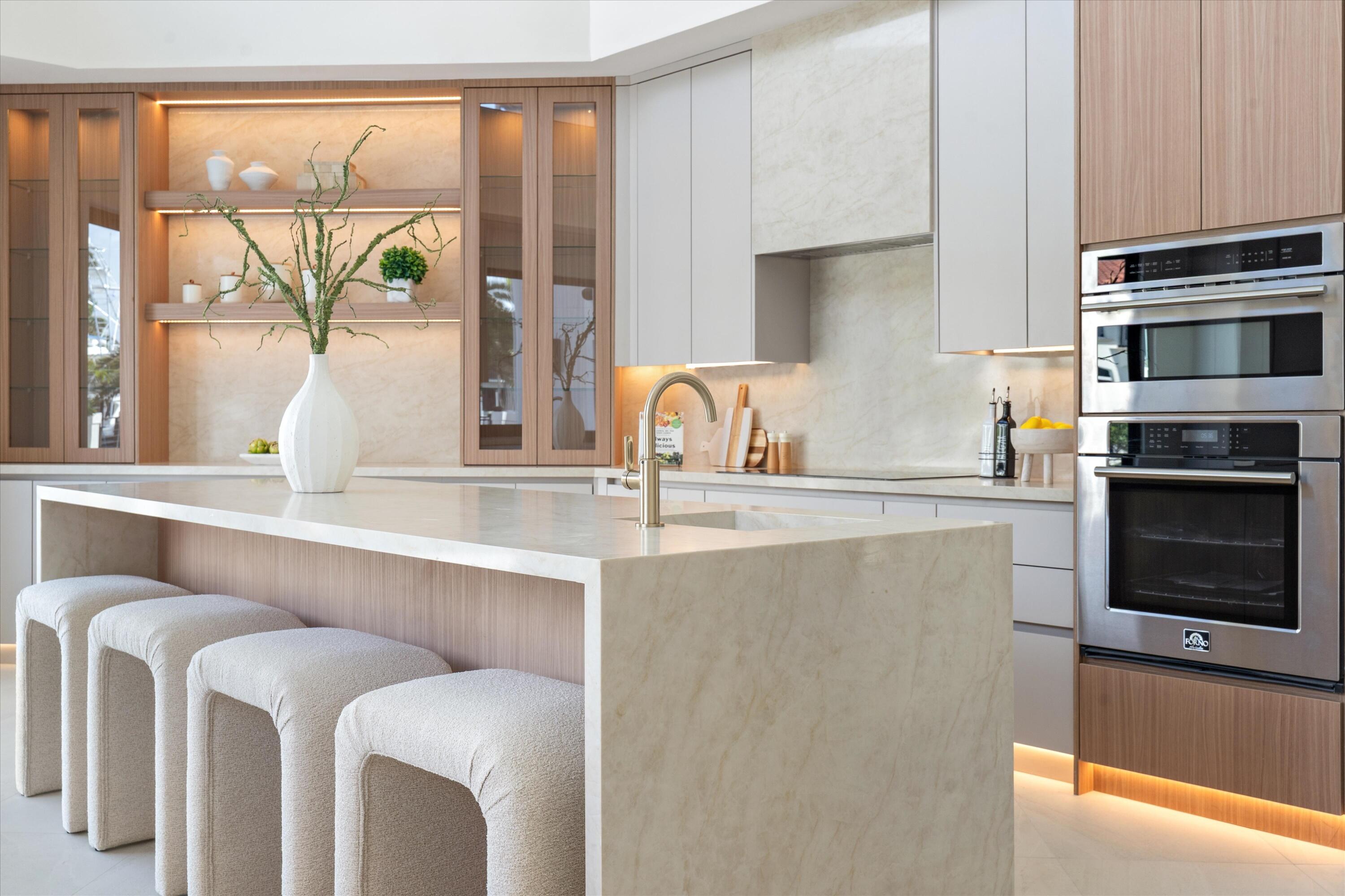 VENETIAN ISLES 1ST SEC - Residential