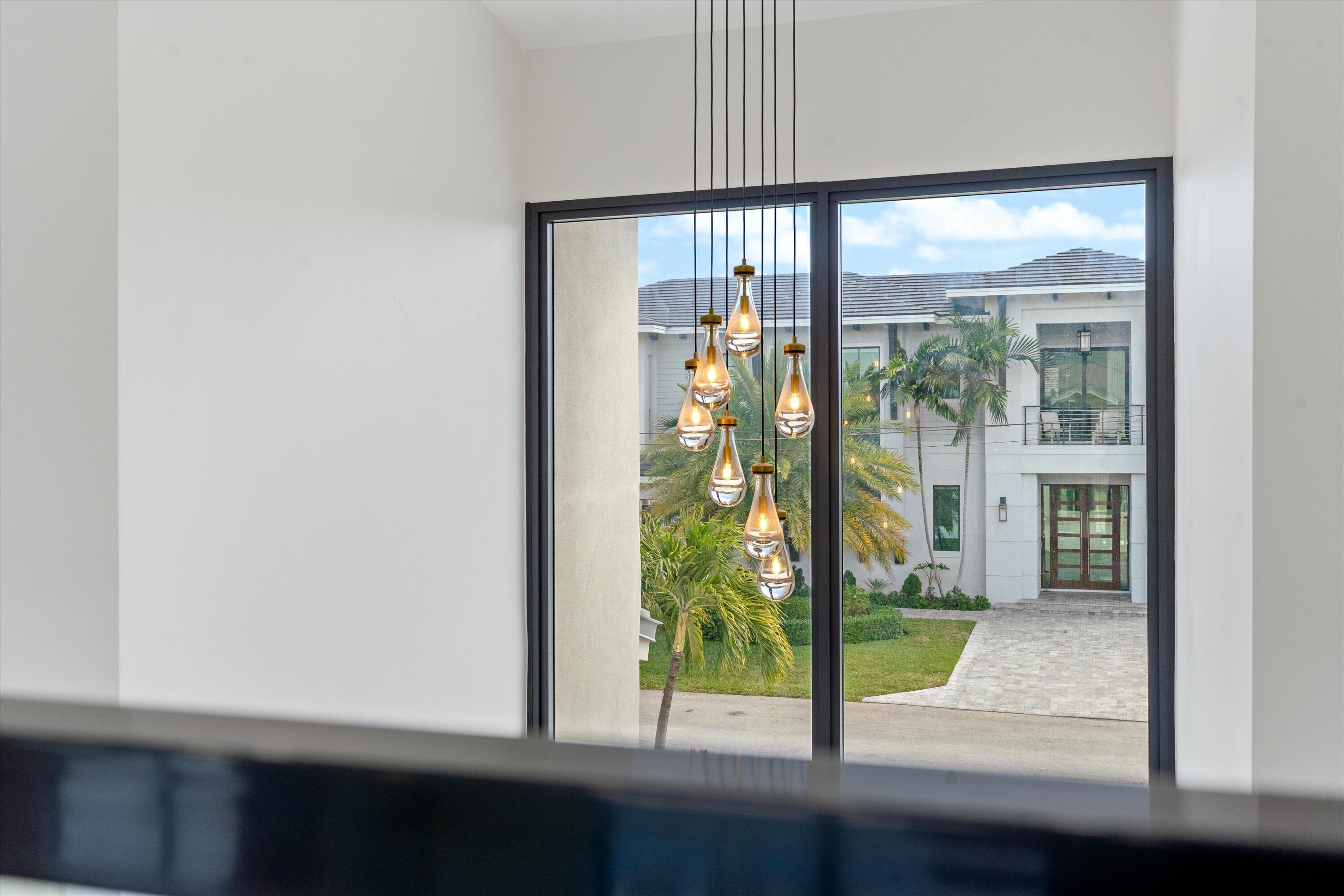 VENETIAN ISLES 1ST SEC - Residential