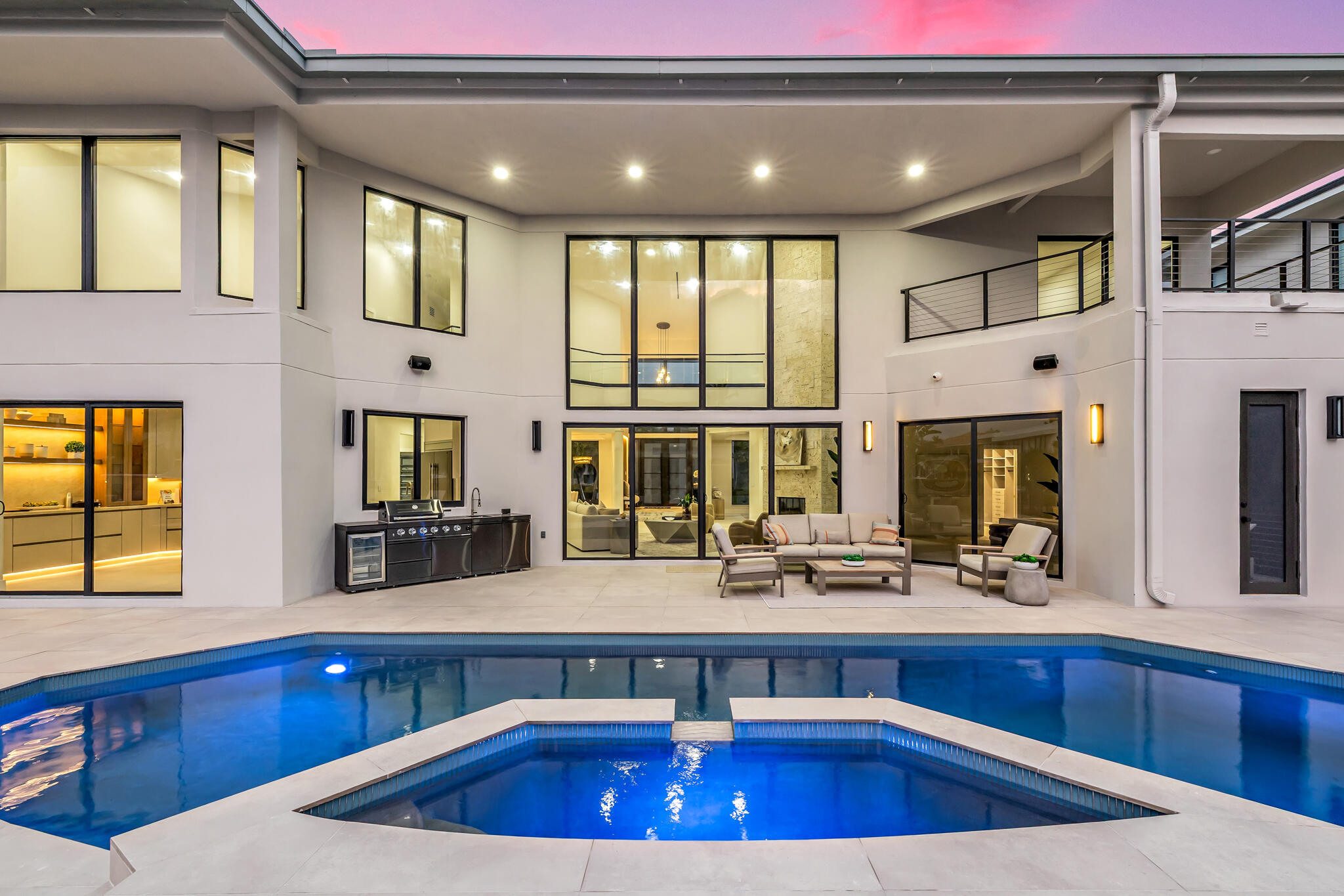 VENETIAN ISLES 1ST SEC - Residential