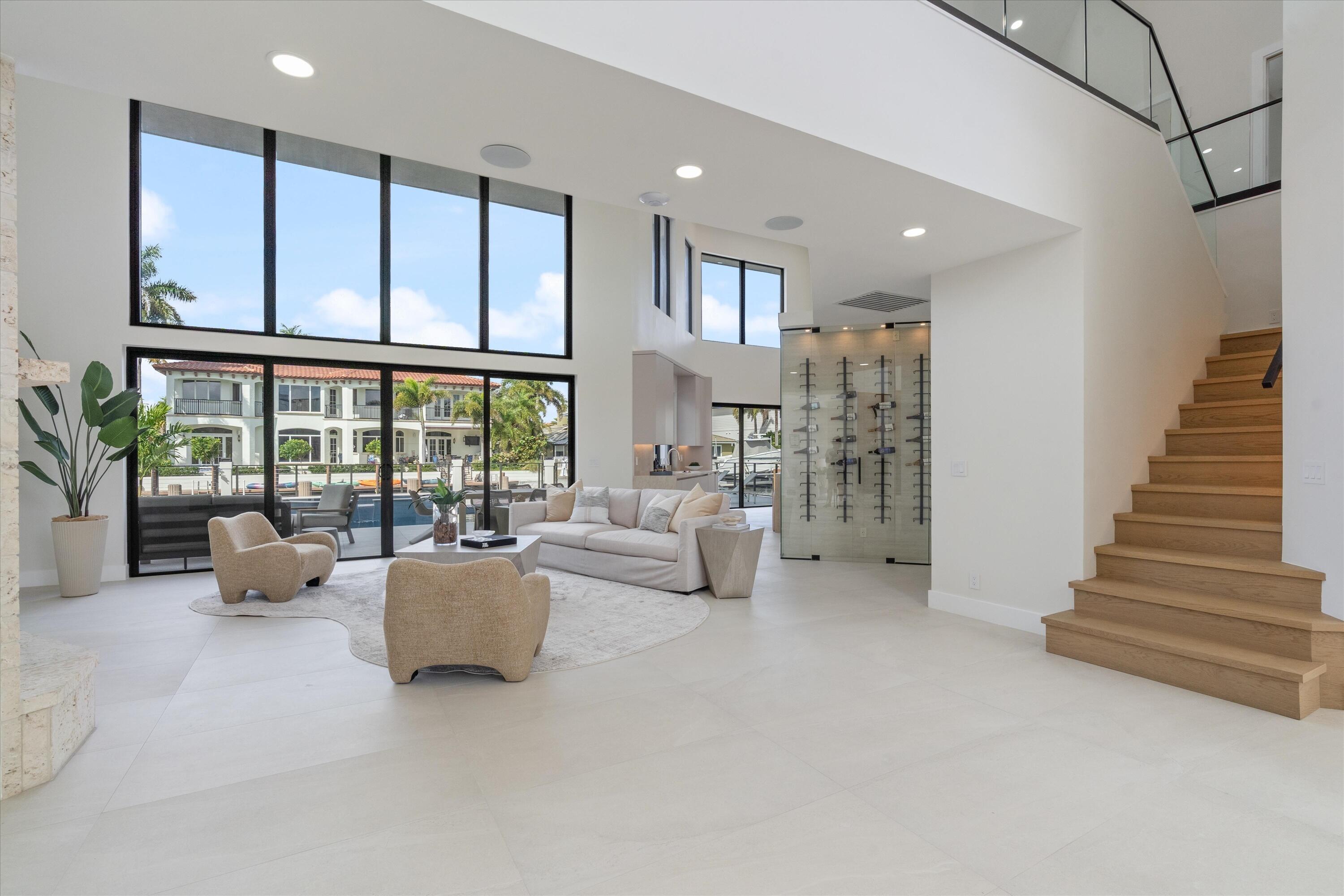 VENETIAN ISLES 1ST SEC - Residential