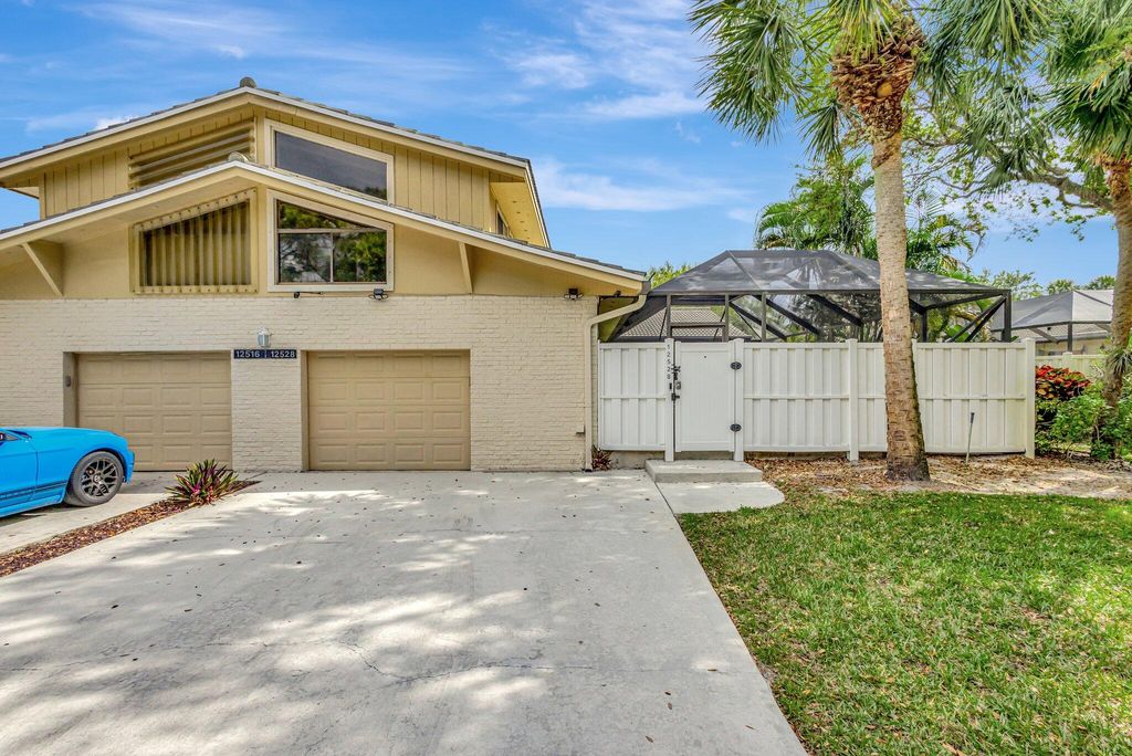 Photo of 12528 Woodmill Drive, Palm Beach Gardens, FL 33418 (MLS # R11068242)