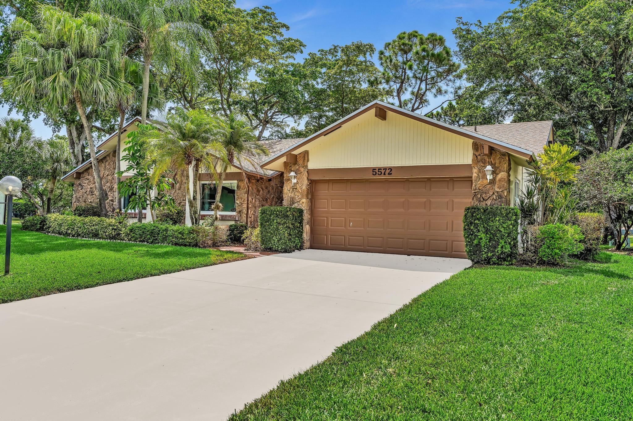 5572 Sugar Mill Court