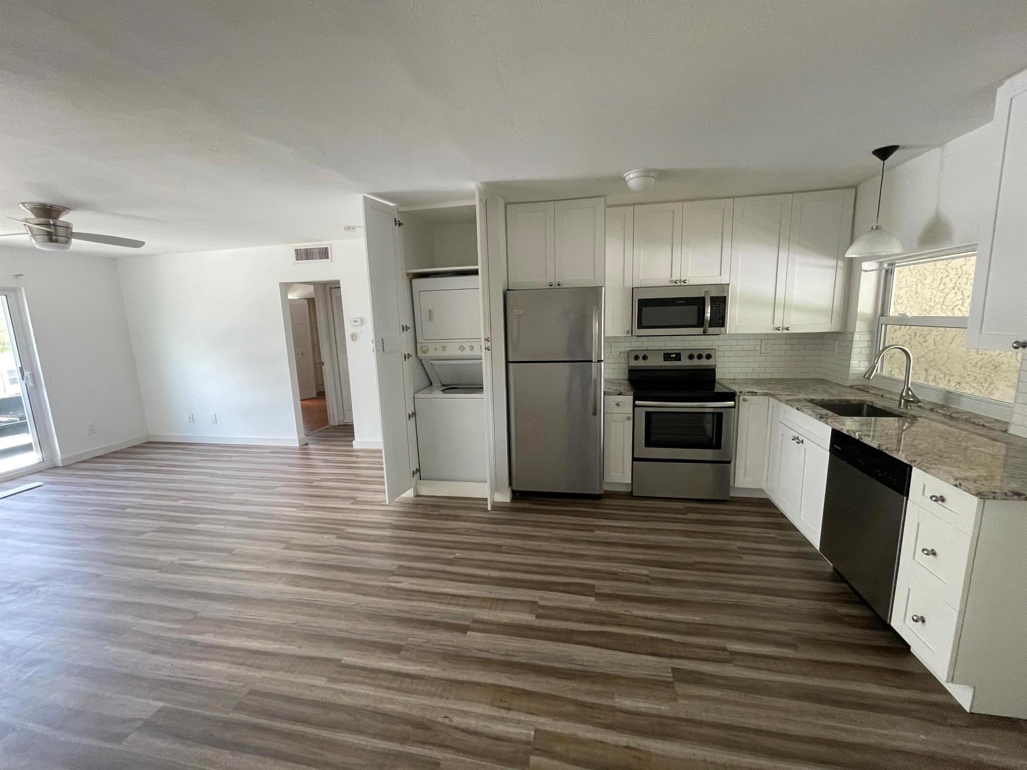 5348 NE 6th Avenue G11