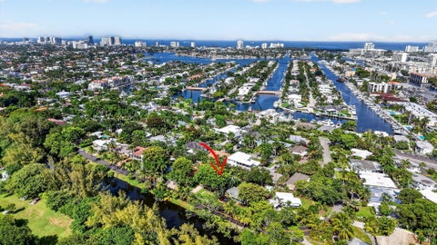 Tiny photo for 1318 SE 12TH Way, Fort Lauderdale, FL 33316 (MLS # B26051772)