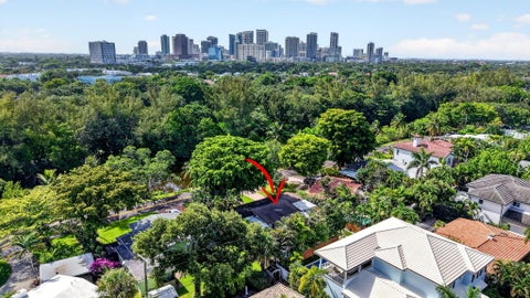Tiny photo for 1318 SE 12TH Way, Fort Lauderdale, FL 33316 (MLS # B26051772)