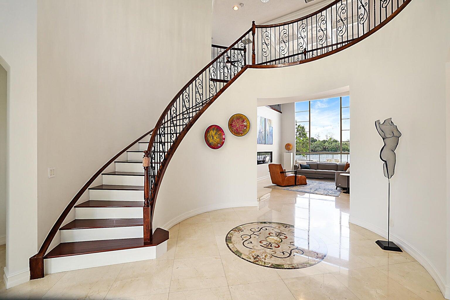 WELLINGTON VIEW - Residential