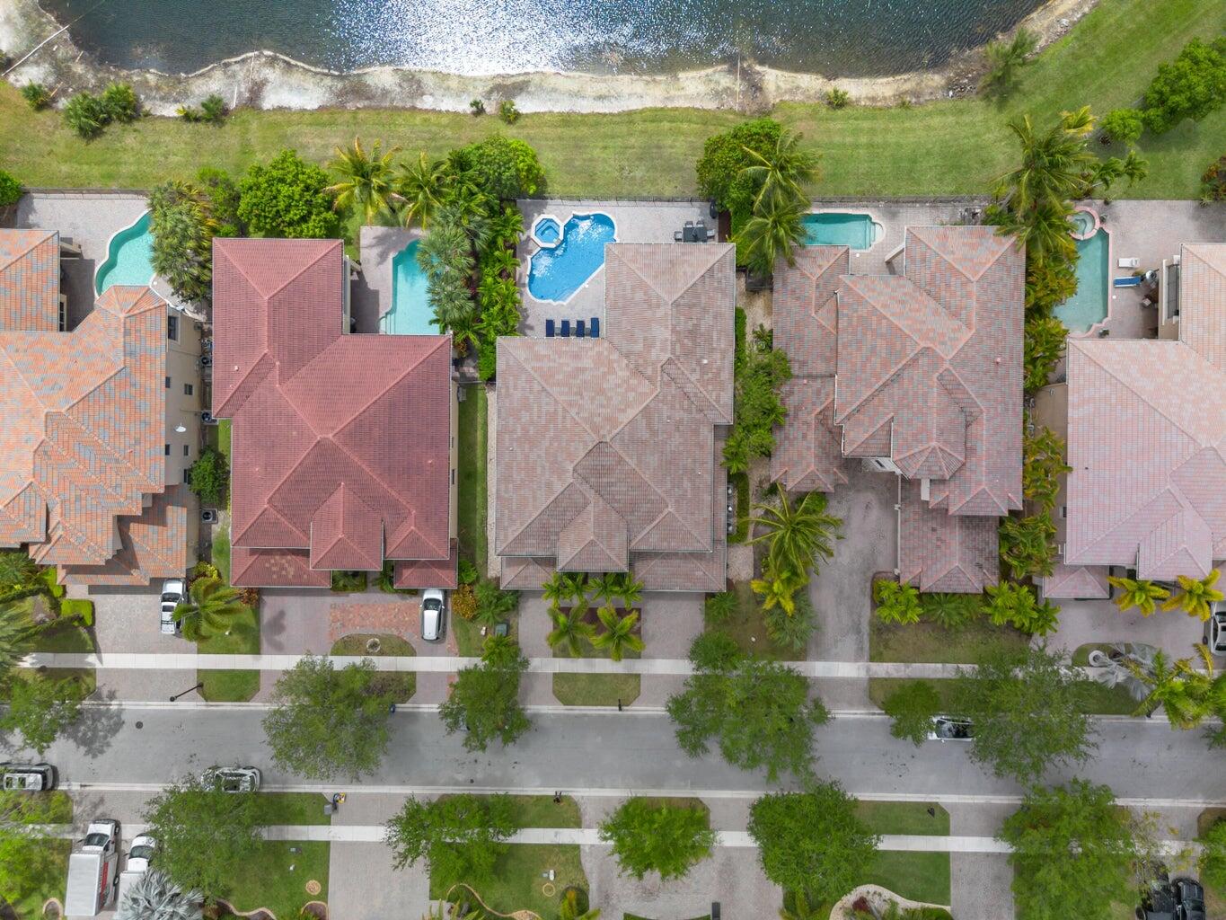 WELLINGTON VIEW - Residential