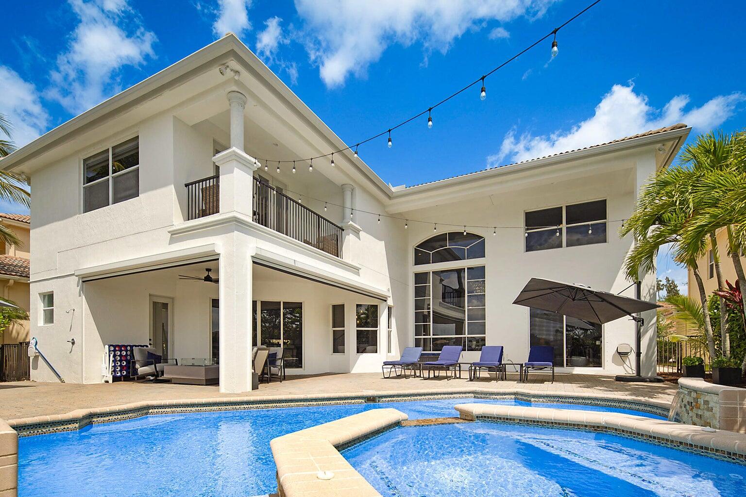 WELLINGTON VIEW - Residential