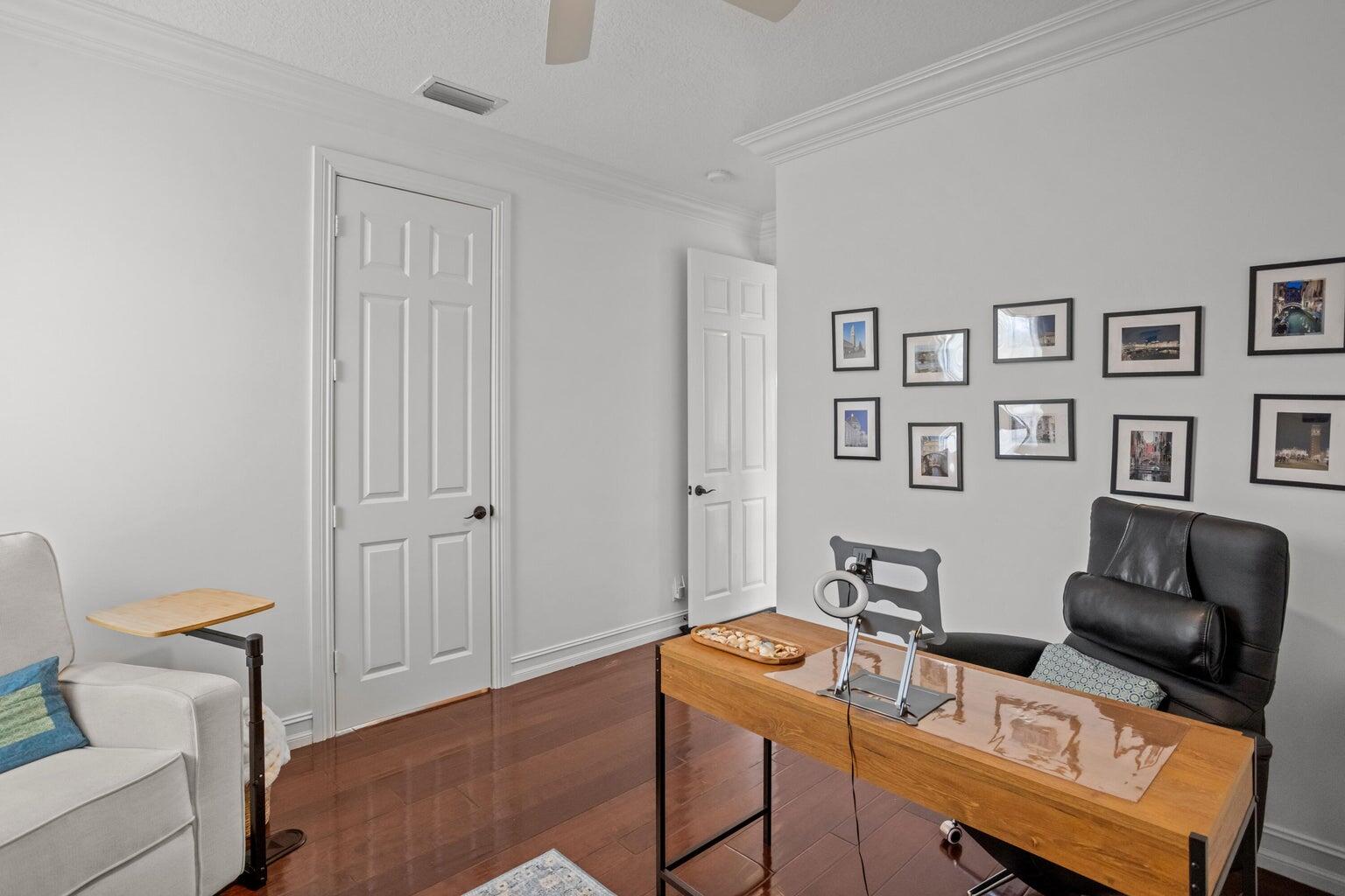 WELLINGTON VIEW - Residential