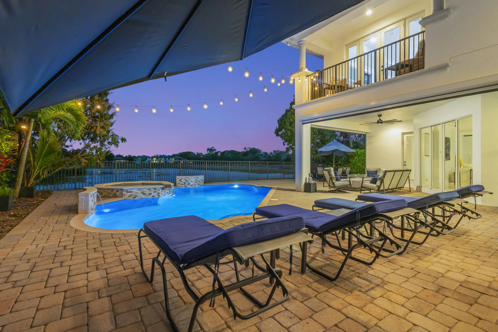 WELLINGTON VIEW - Residential