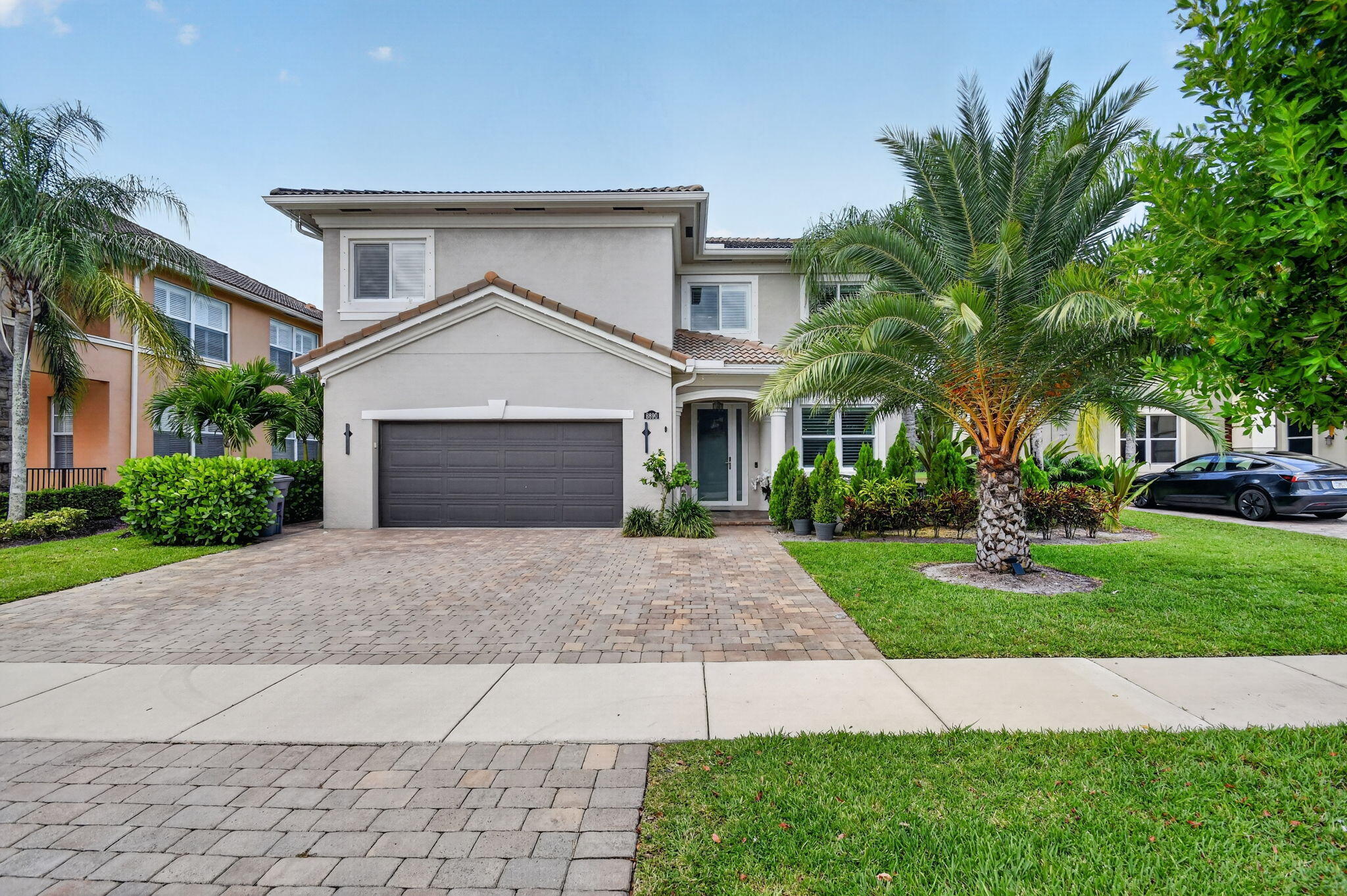 8890 Cobblestone Point Circle