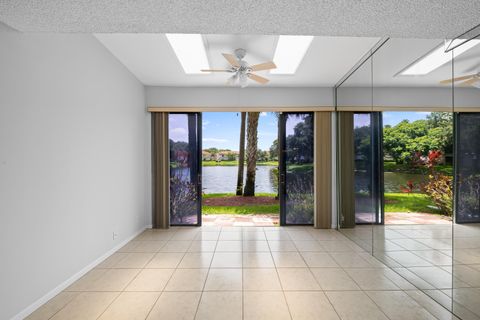 Tiny photo for 4586 Carambola Circle S #27217, Coconut Creek, FL 33066 (MLS # B26051782)