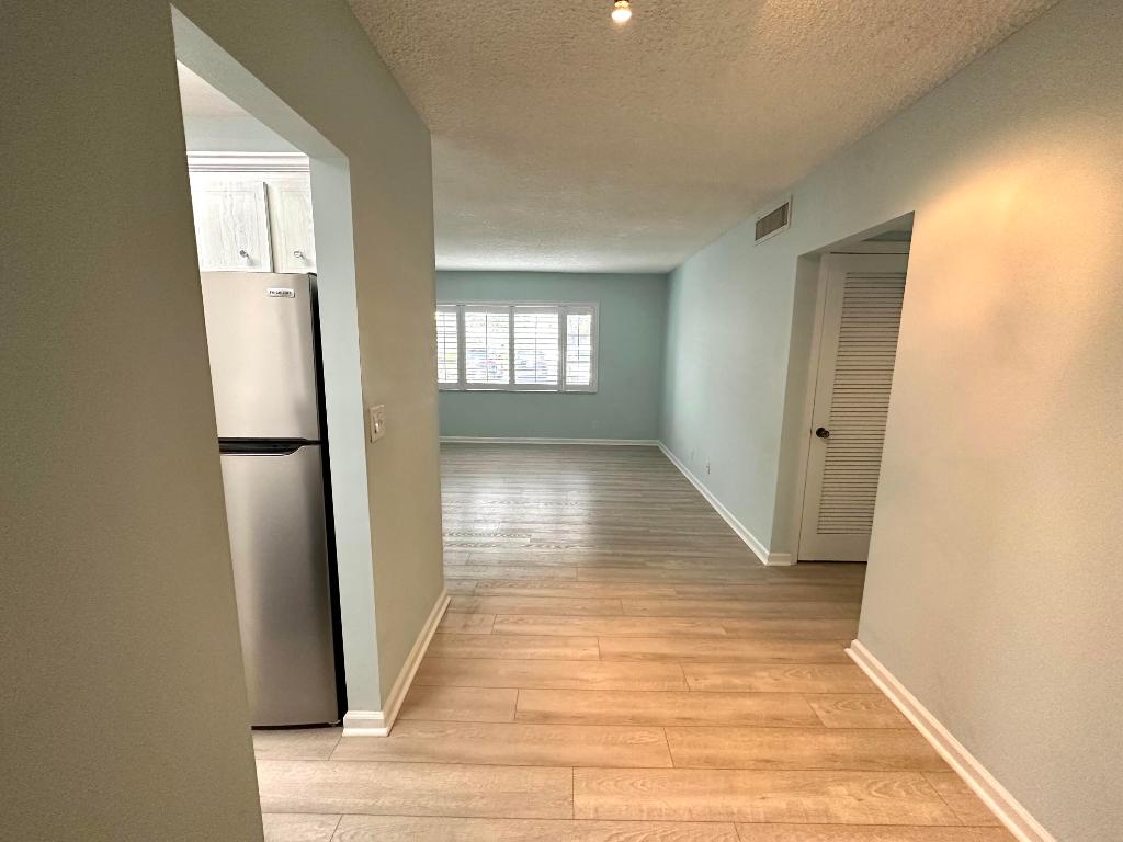 IMPERIAL POINT GARDENS CONDO - Residential Lease