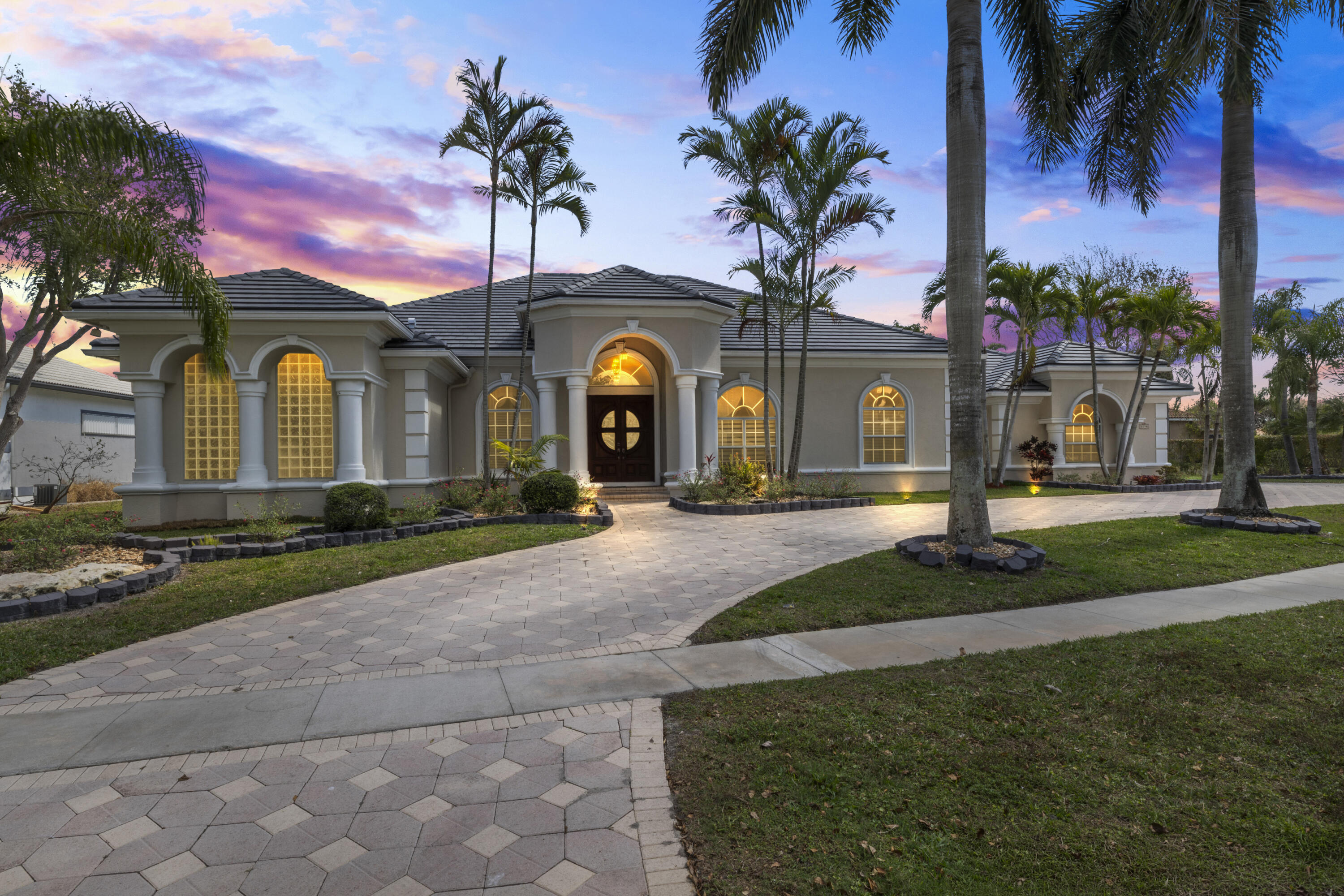 GREENVIEW COVE OF WELLINGTON - Residential