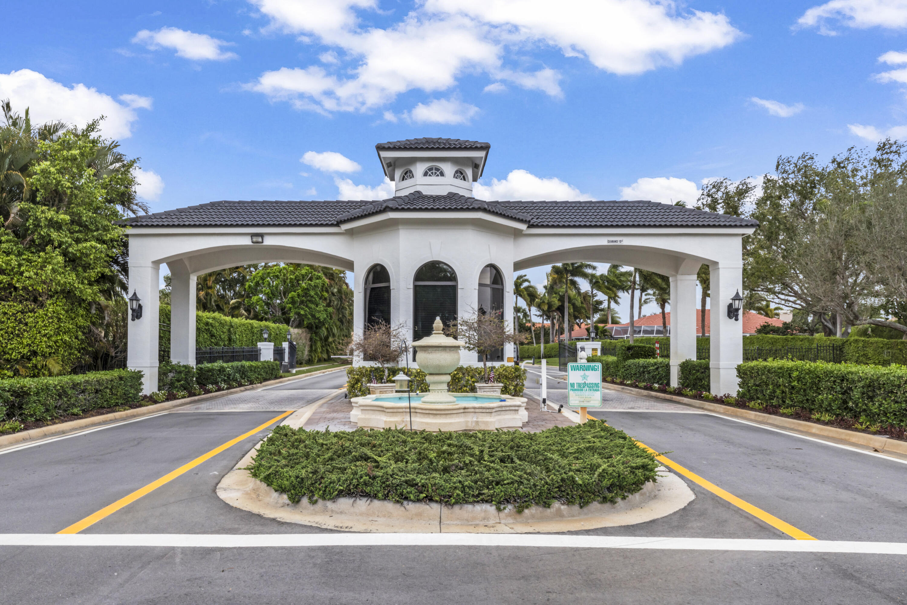 GREENVIEW COVE OF WELLINGTON - Residential