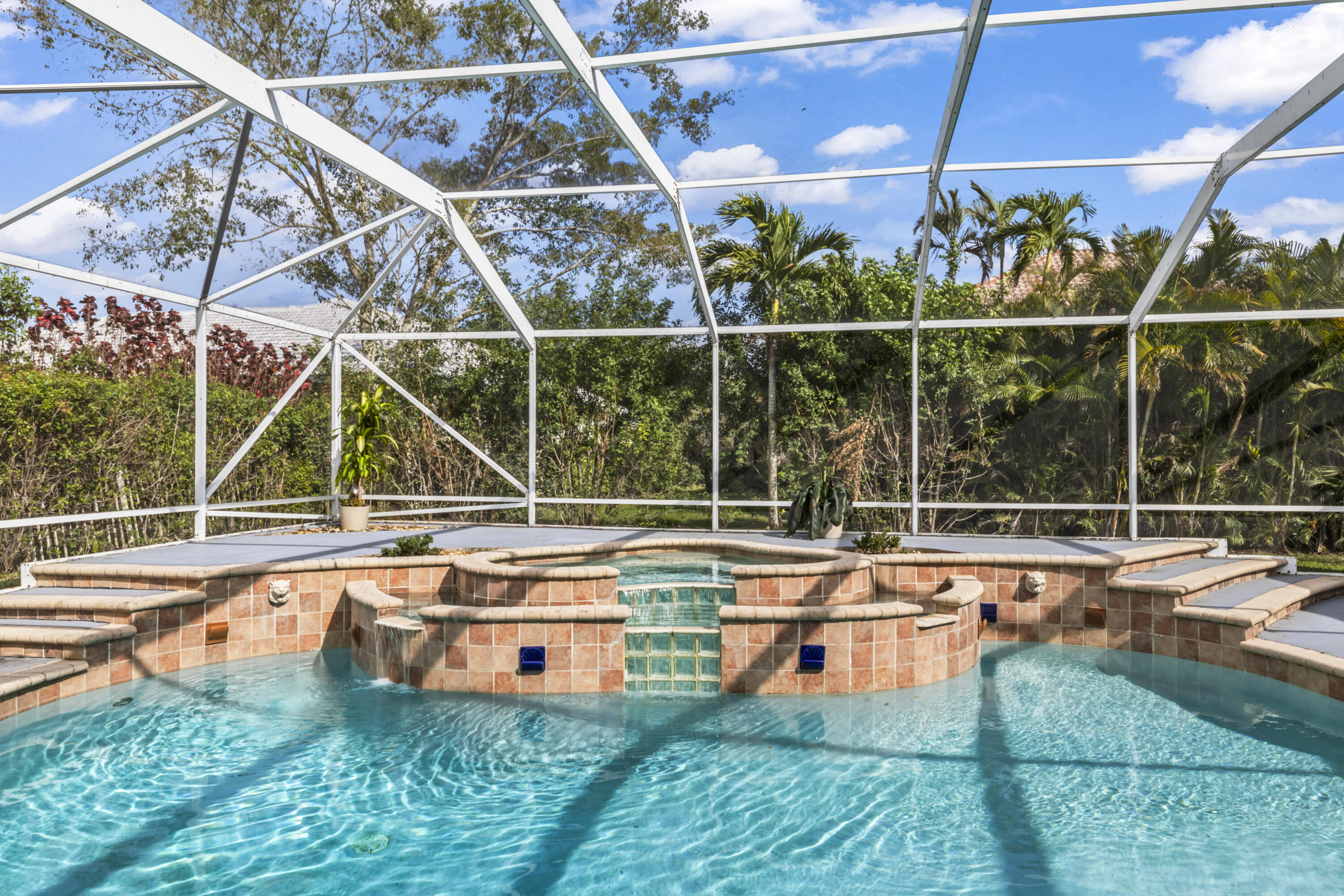 GREENVIEW COVE OF WELLINGTON - Residential