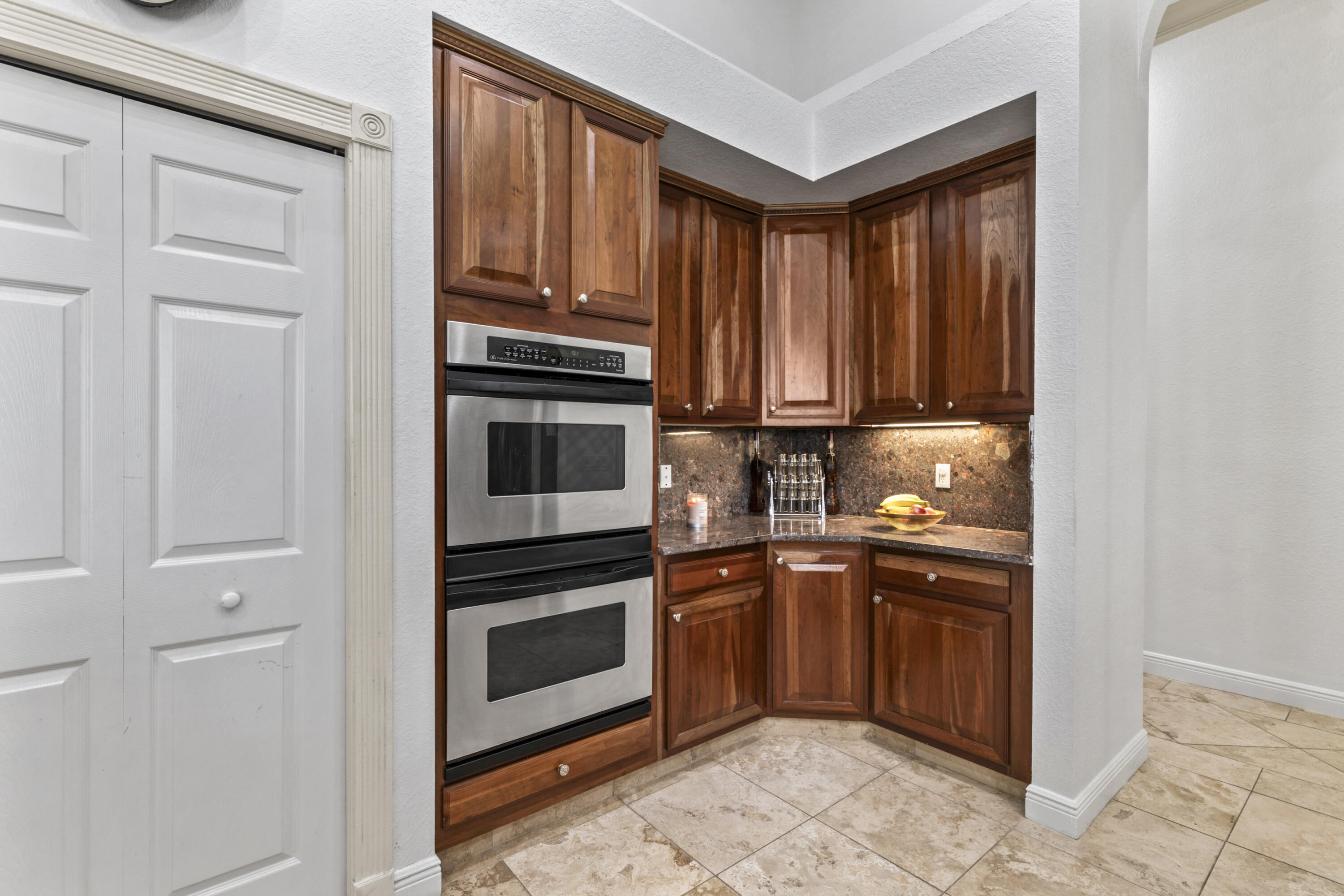 GREENVIEW COVE OF WELLINGTON - Residential