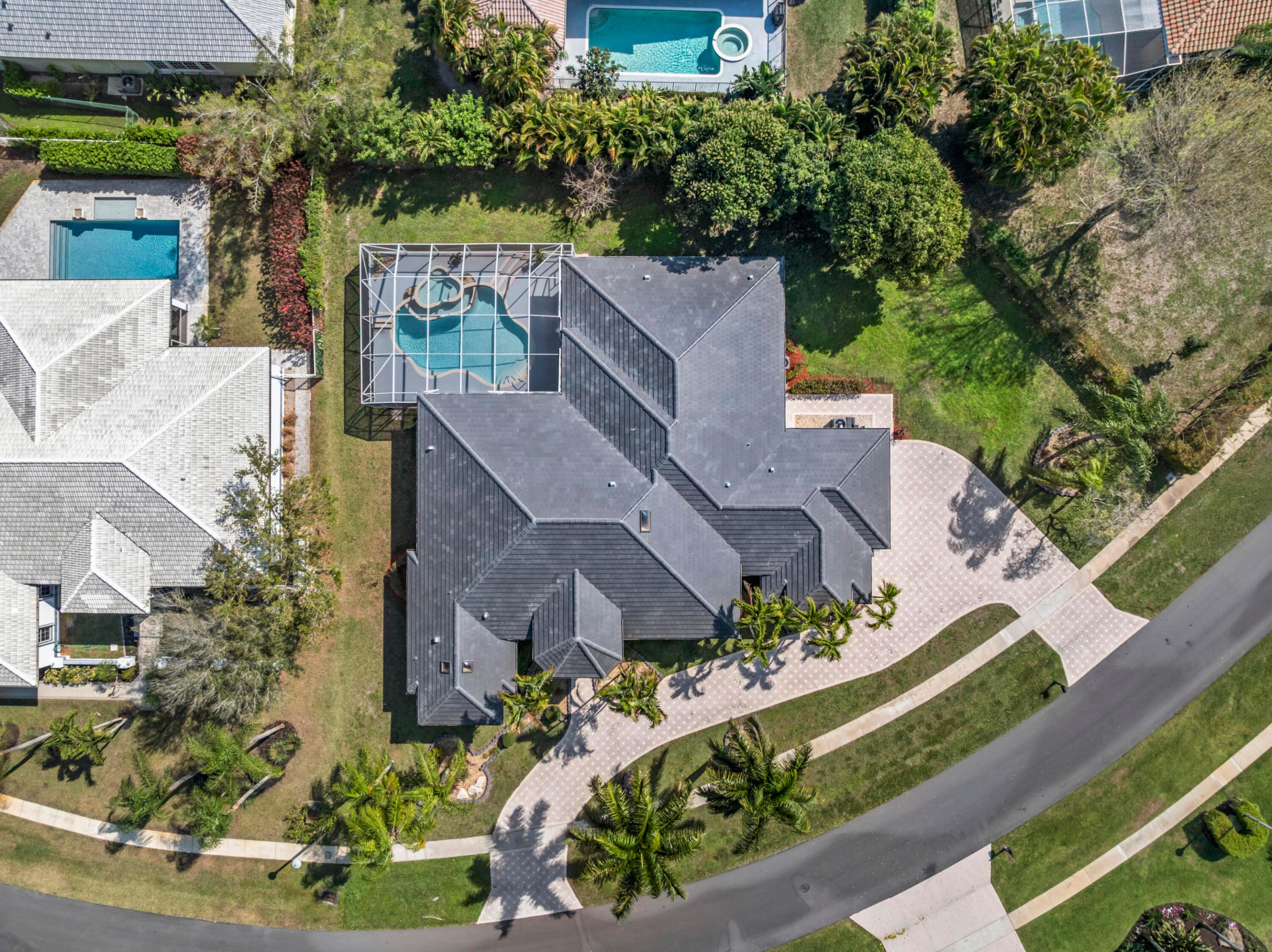 GREENVIEW COVE OF WELLINGTON - Residential