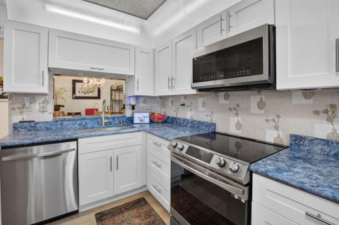 Tiny photo for 15301 Pembridge Avenue #61, Delray Beach, FL 33484 (MLS # B26083780)