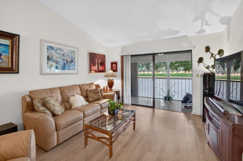 Photo of 15301 PEMBRIDGE Avenue #61, Delray Beach, FL 33484 (MLS # B26083780)