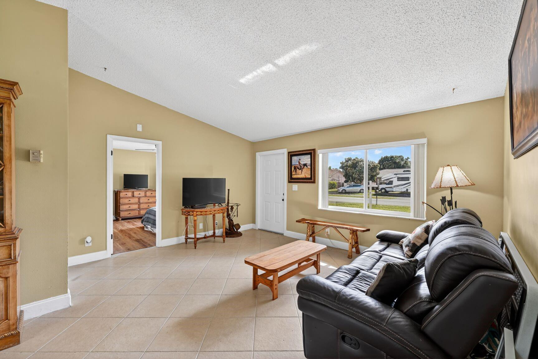 ORANGE TREE HOMES - Residential