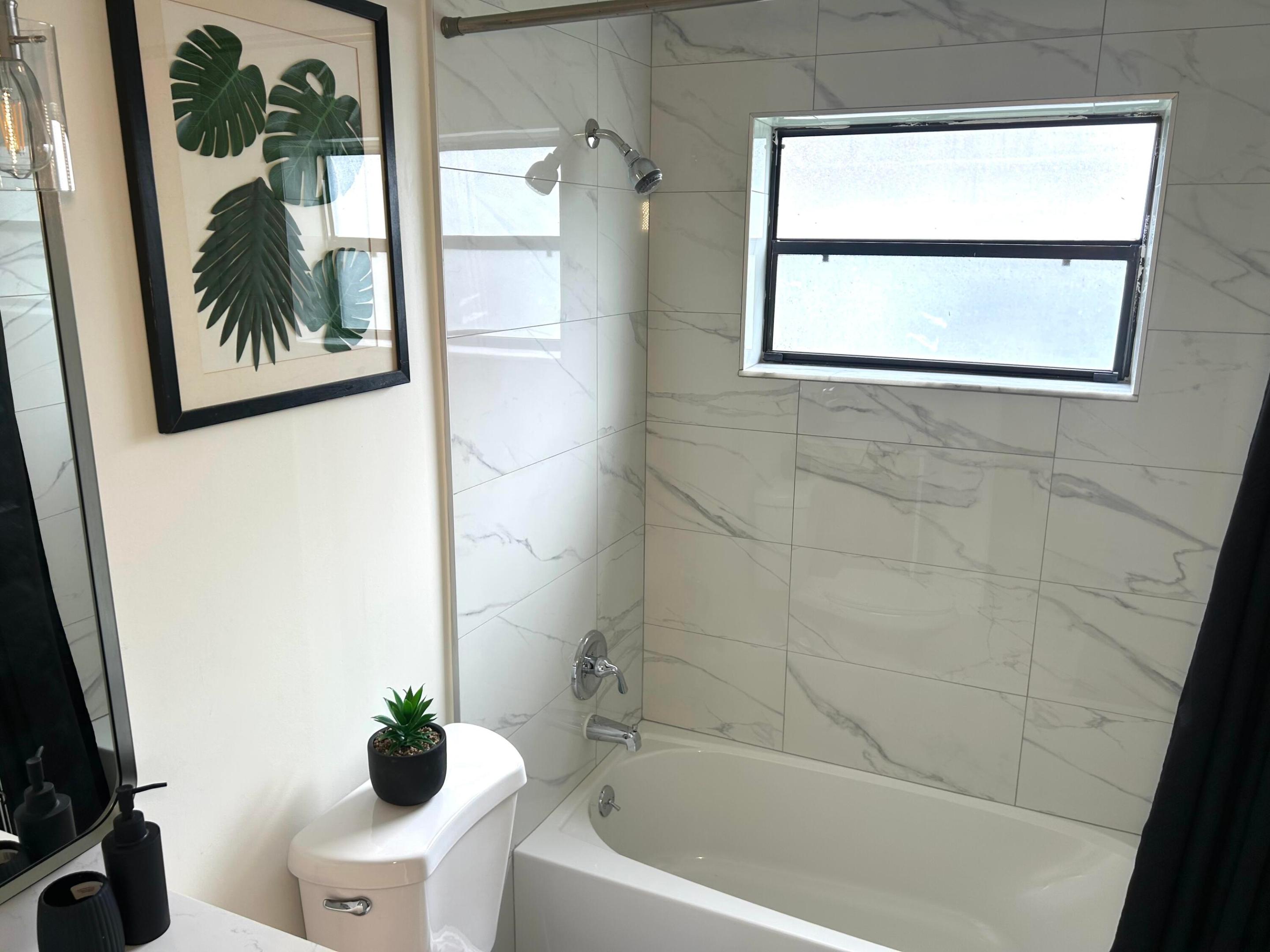 ACADEMY AWARD HOMES SECTION 3 - Residential