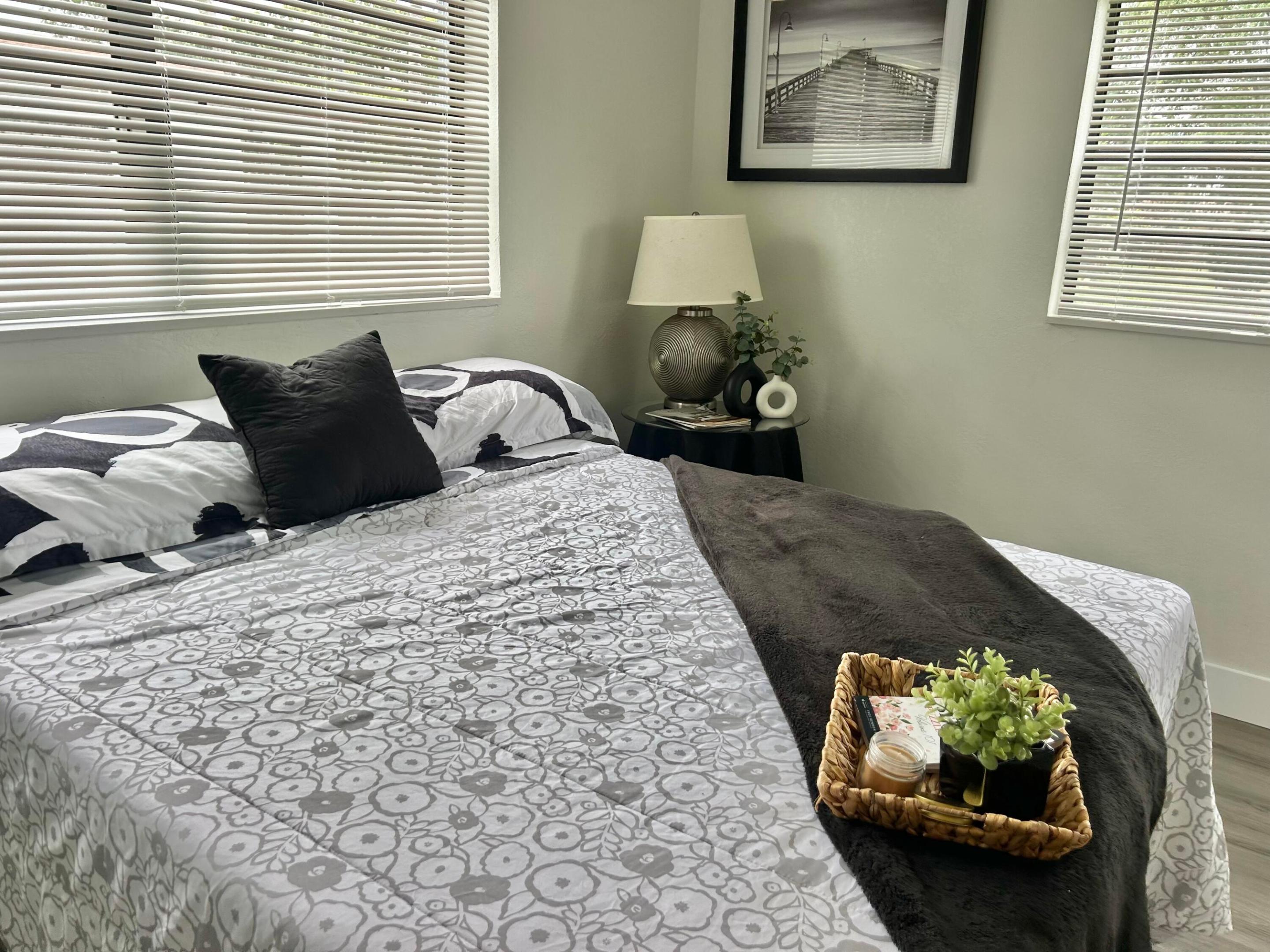 ACADEMY AWARD HOMES SECTION 3 - Residential