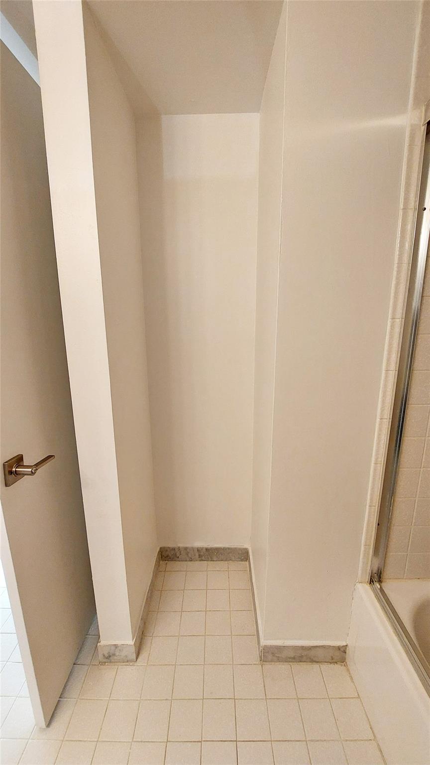 Bella Mar Condo - Residential