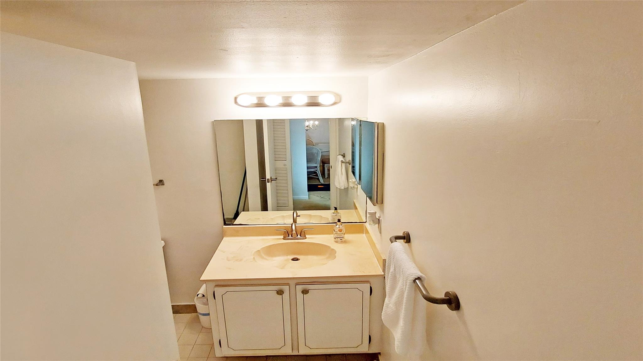 Bella Mar Condo - Residential