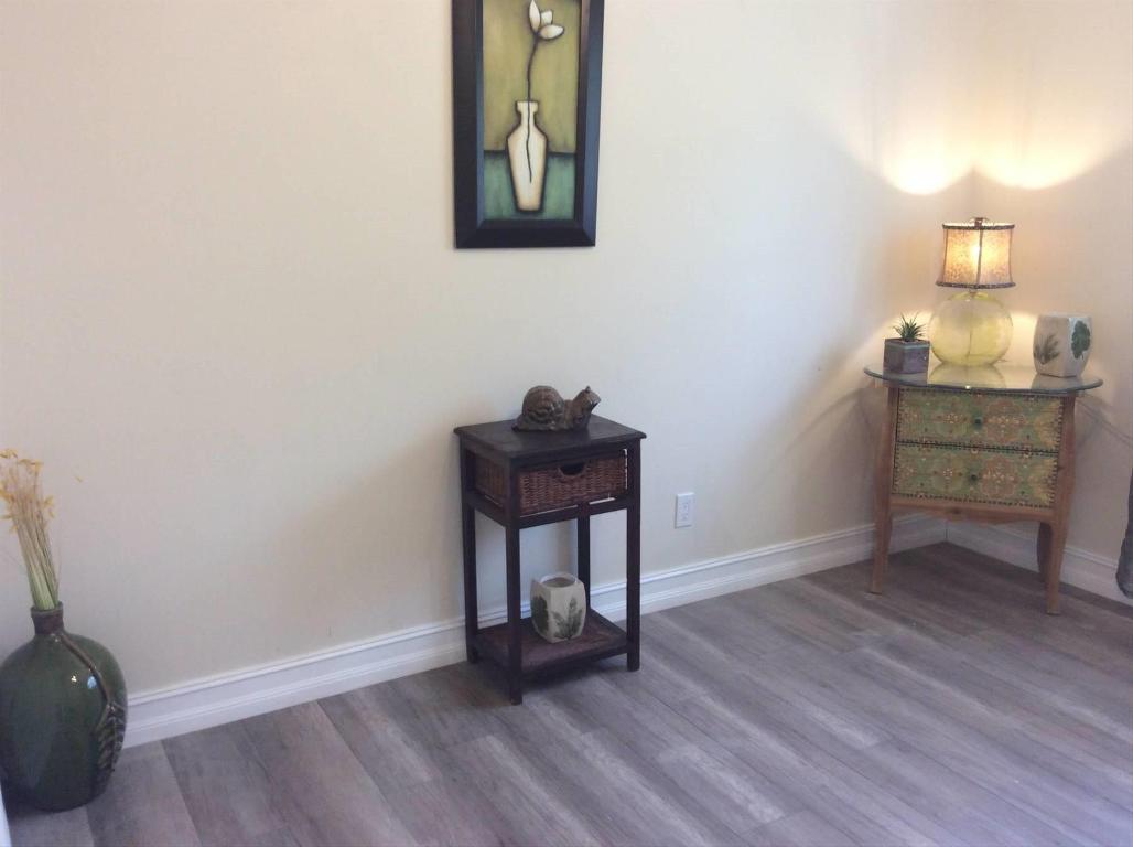 WESTWOOD PARK SEC 2 - Residential Lease